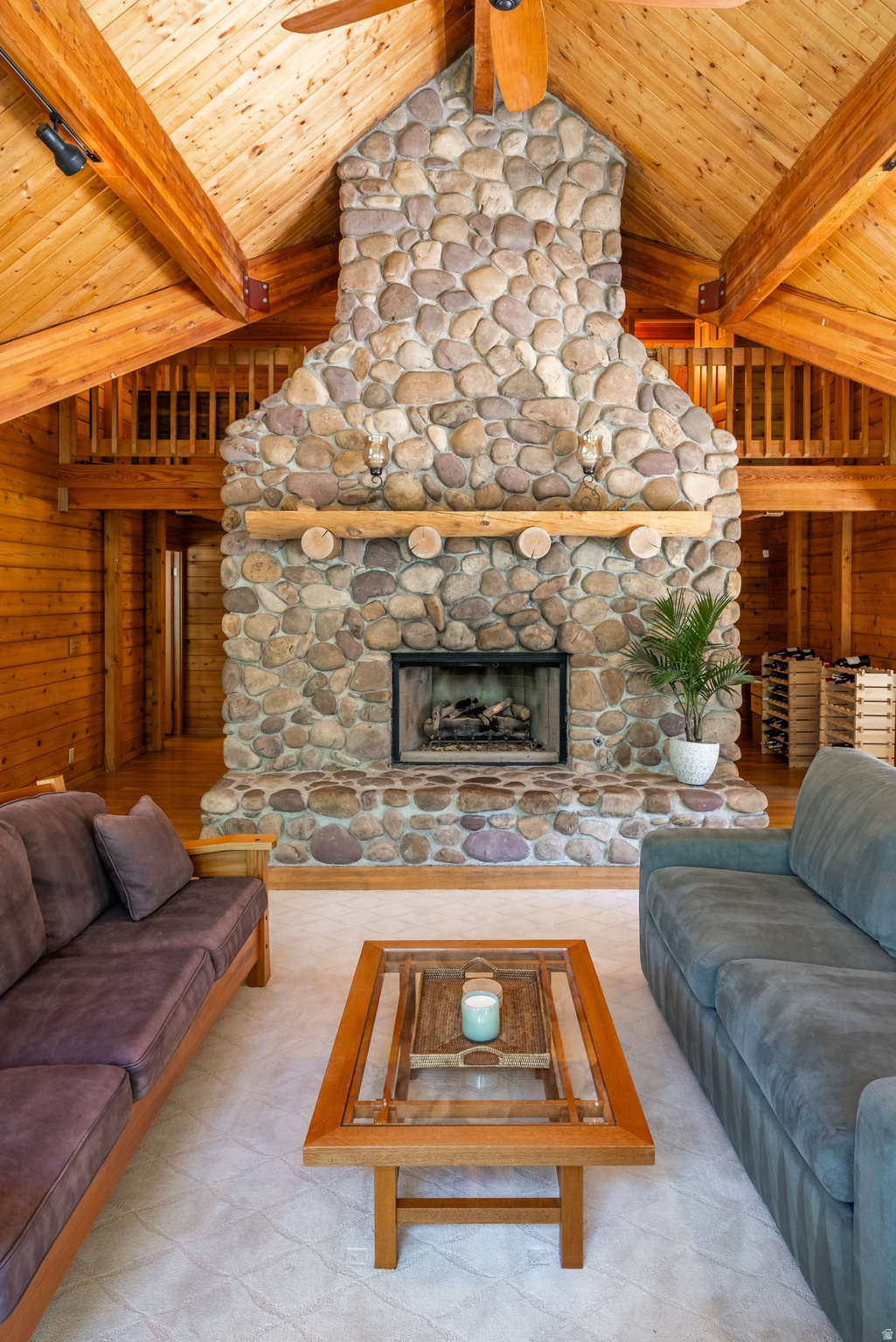 HOLIDAY RANCHETTES S - Residential