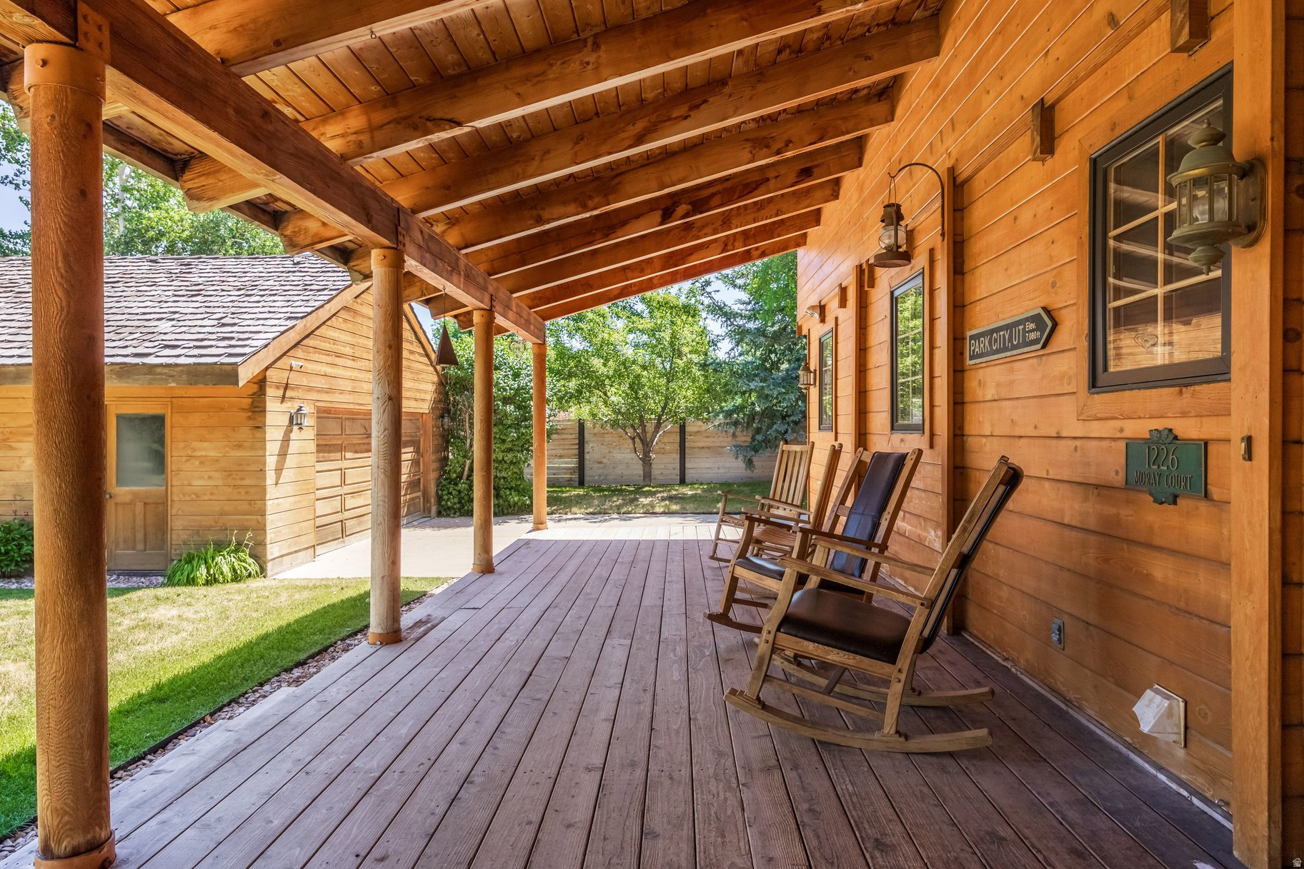 HOLIDAY RANCHETTES S - Residential