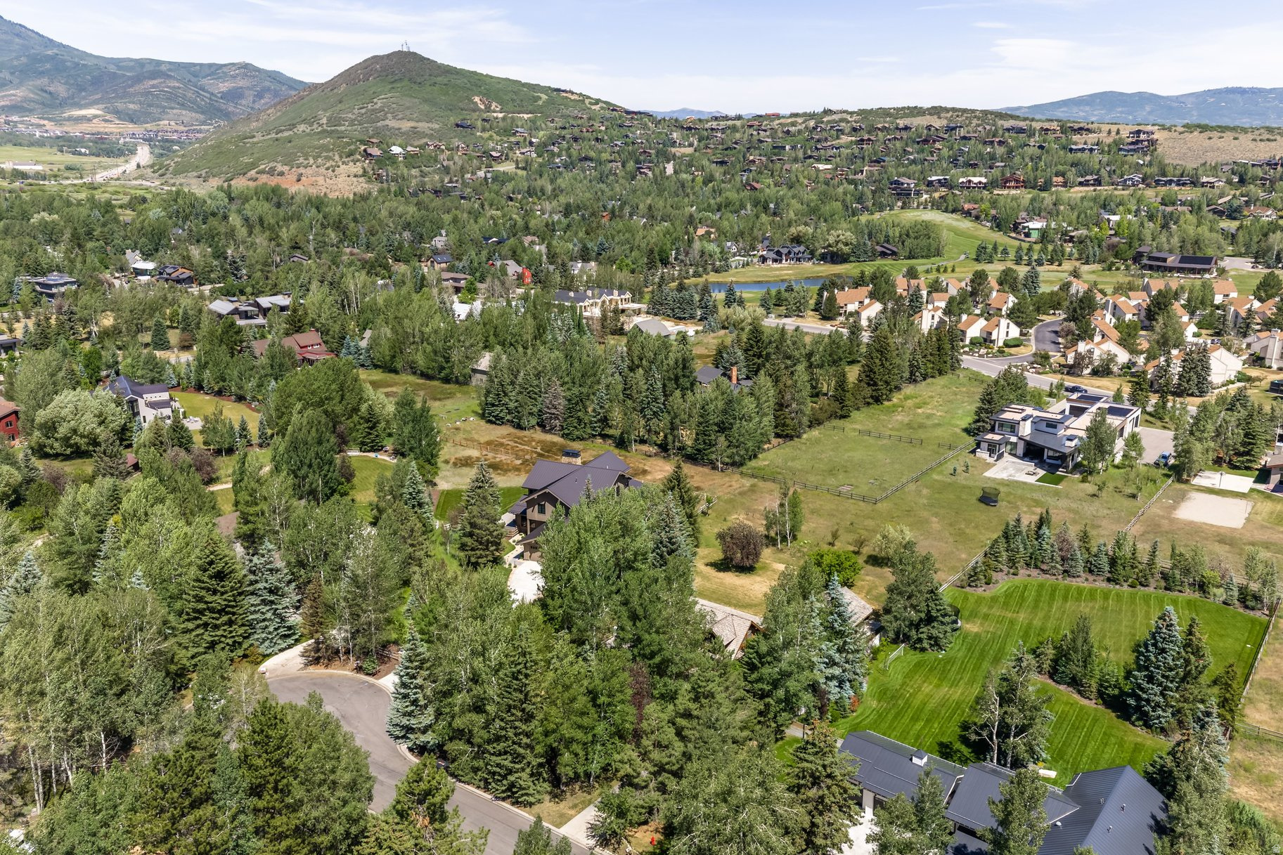 HOLIDAY RANCHETTES S - Residential