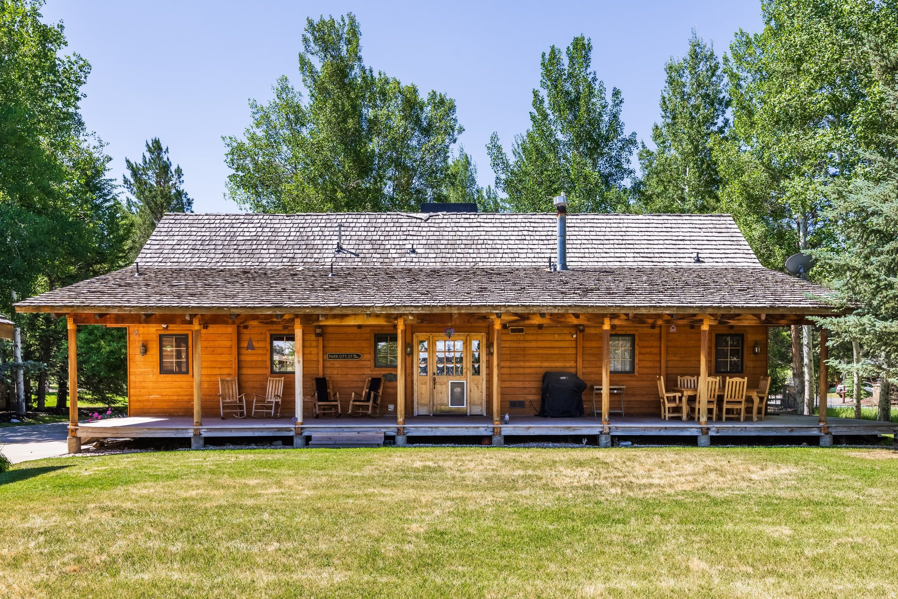 HOLIDAY RANCHETTES S - Residential