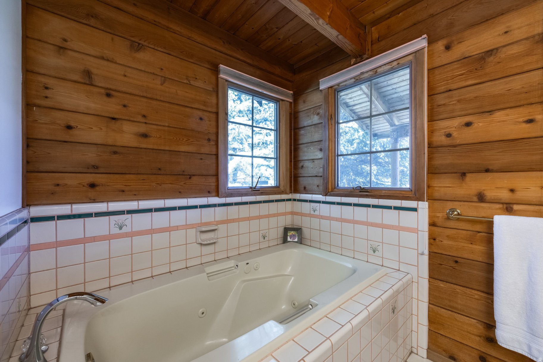 HOLIDAY RANCHETTES S - Residential