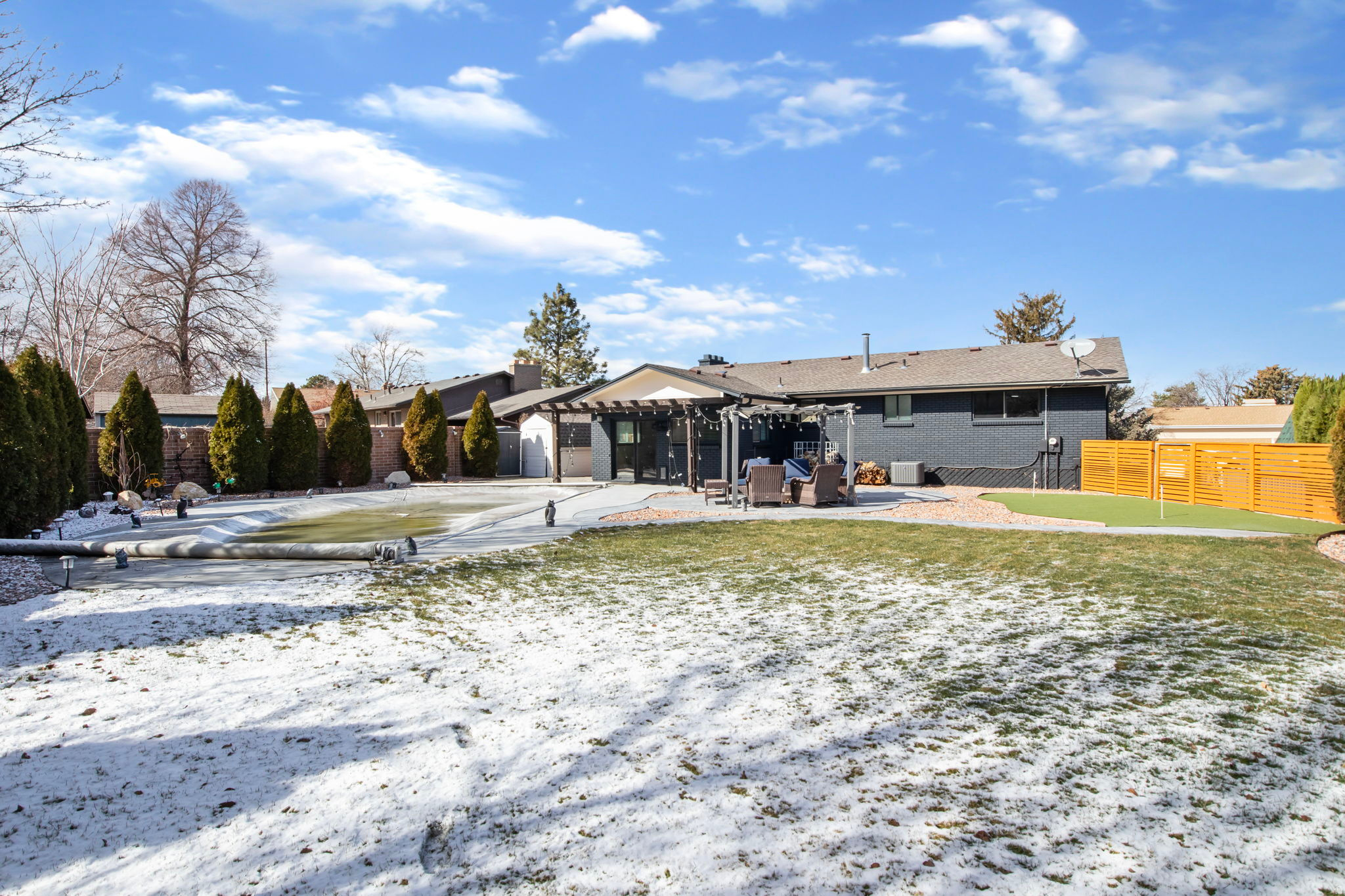 BLAKE HEIGHTS - Residential