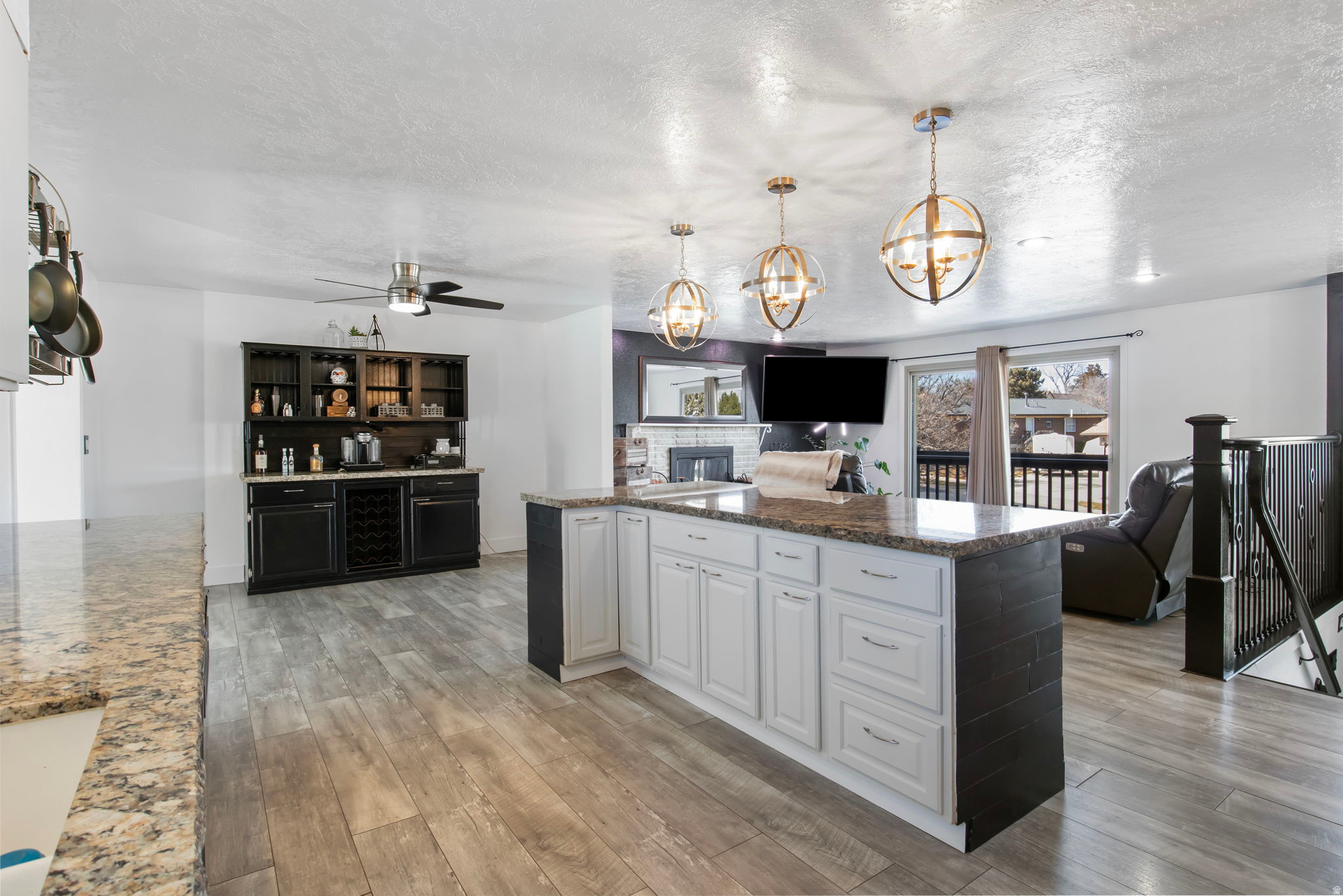 BLAKE HEIGHTS - Residential