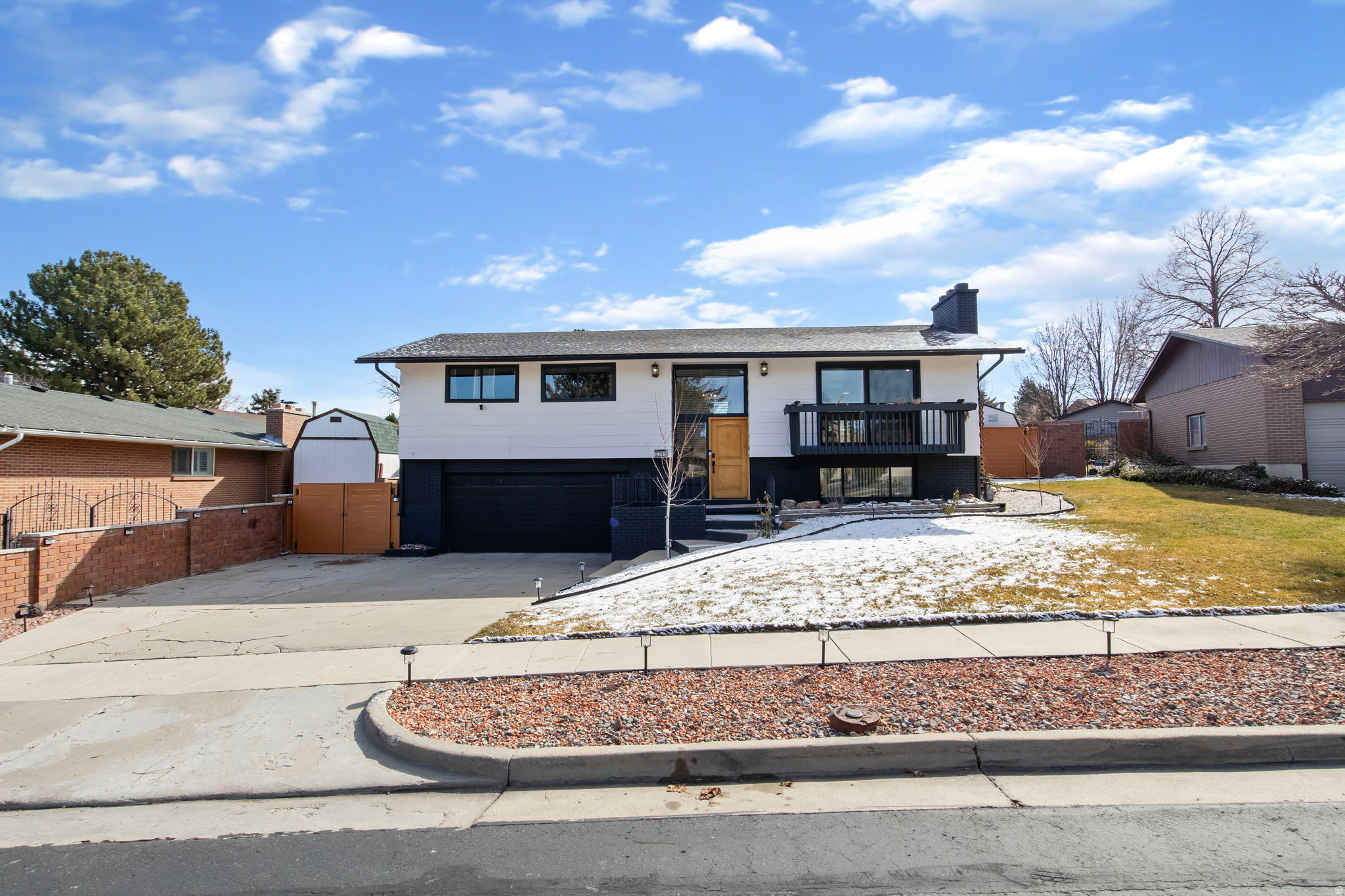 BLAKE HEIGHTS - Residential