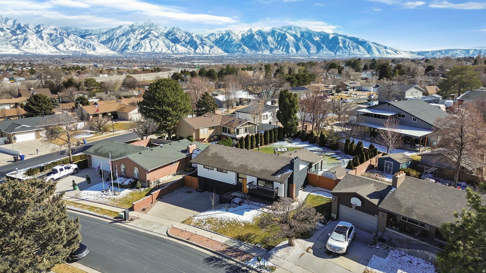 BLAKE HEIGHTS - Residential