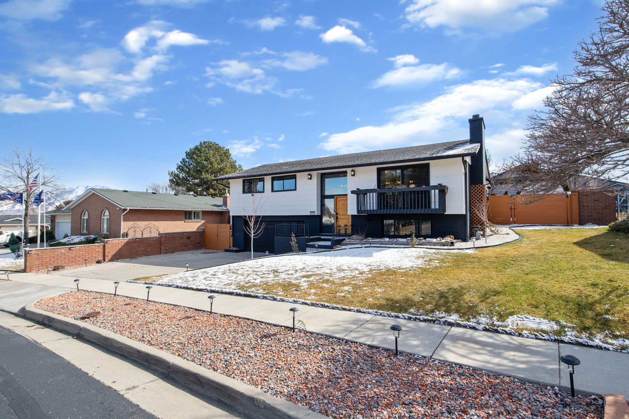 BLAKE HEIGHTS - Residential