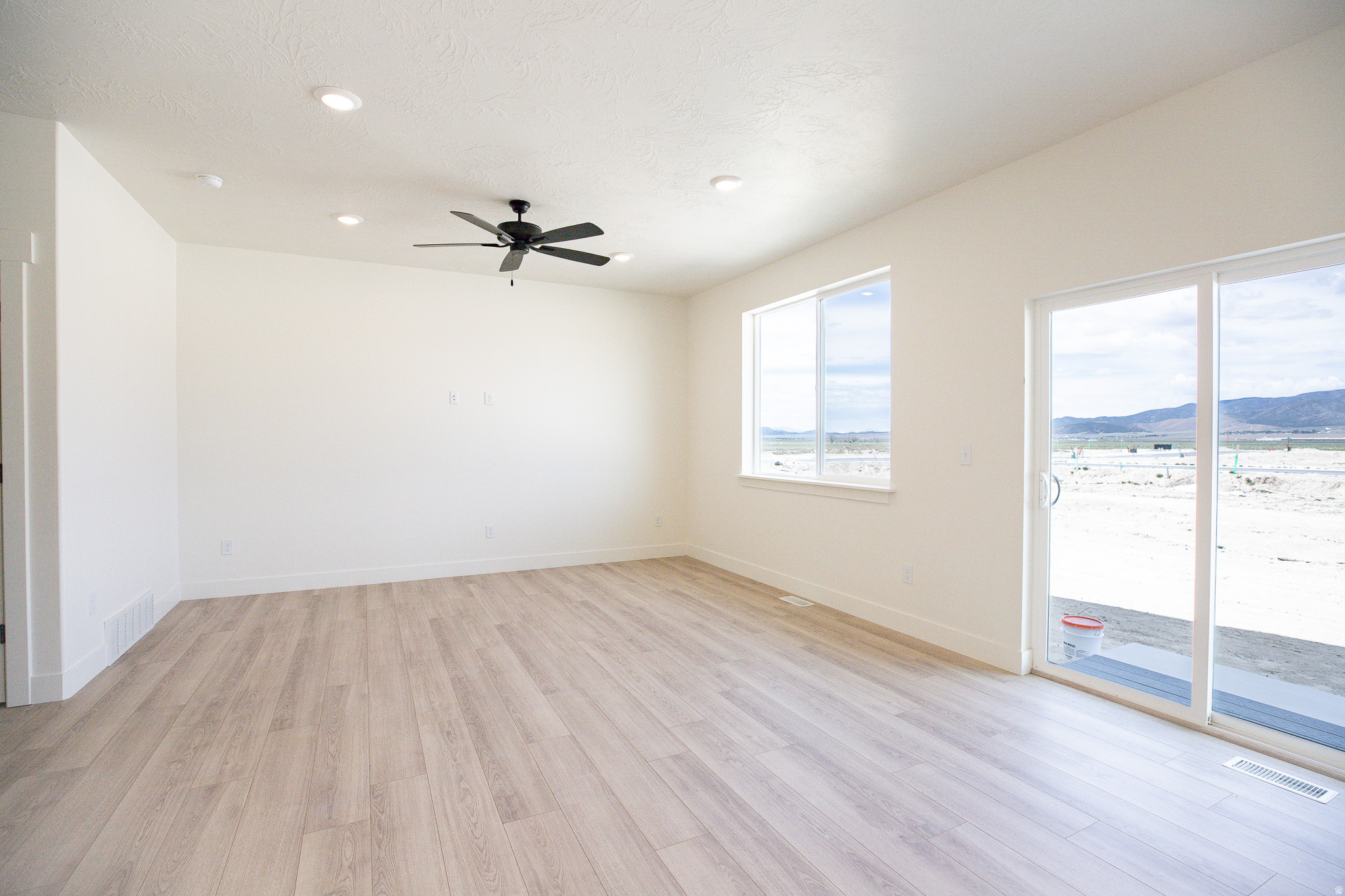 HARMONY 3 - Residential