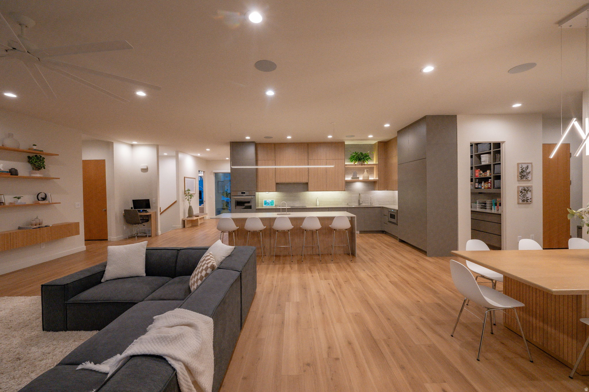 HOOKA VISTA - Residential