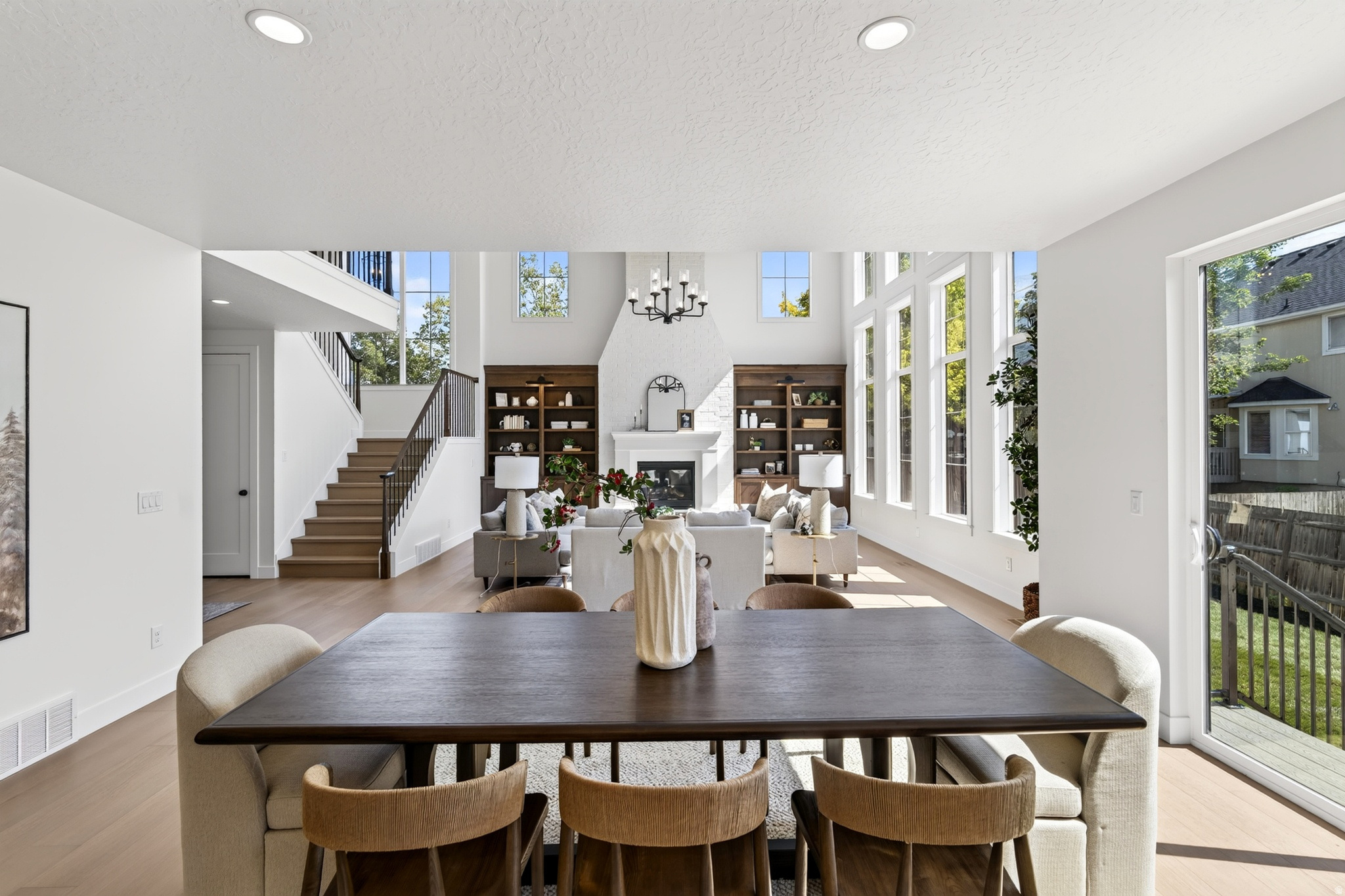 BELMONT WEST - Residential