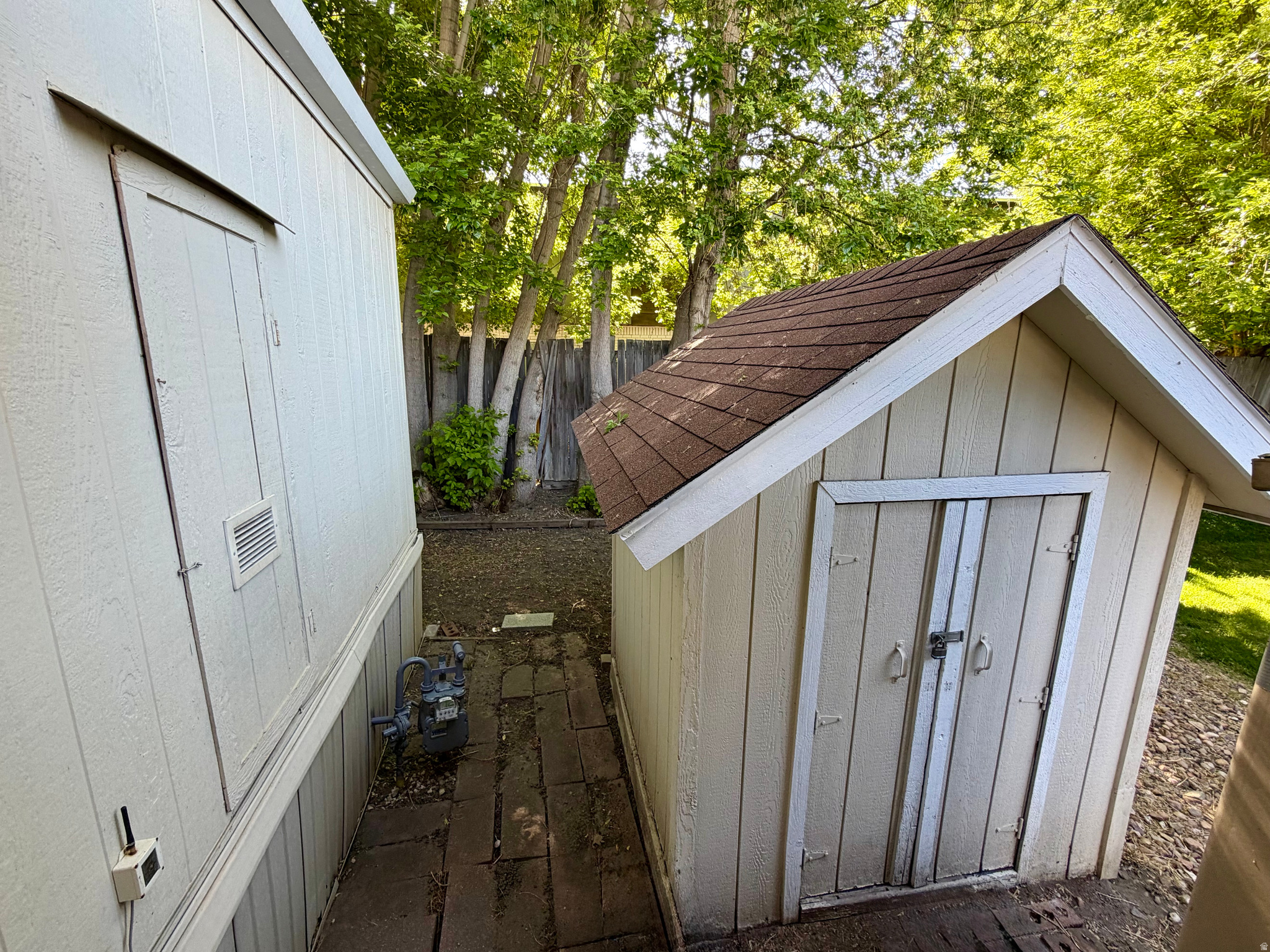 COTTONWOOD COVES - Residential