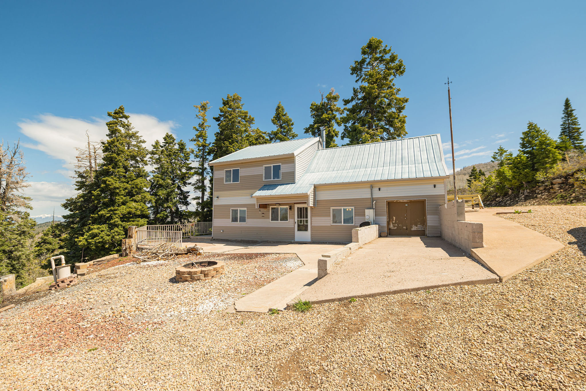 SKYLINE MOUNTAIN RES - Residential