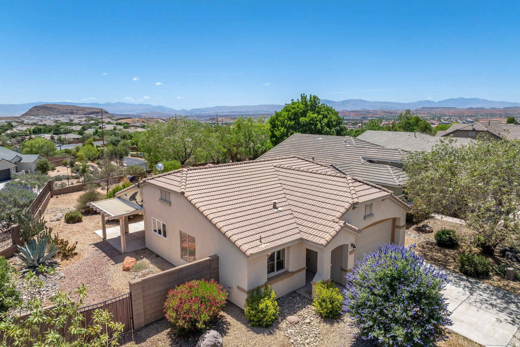 HIGHLAND PARK PH1 SUB AT THE CORAL - Residential