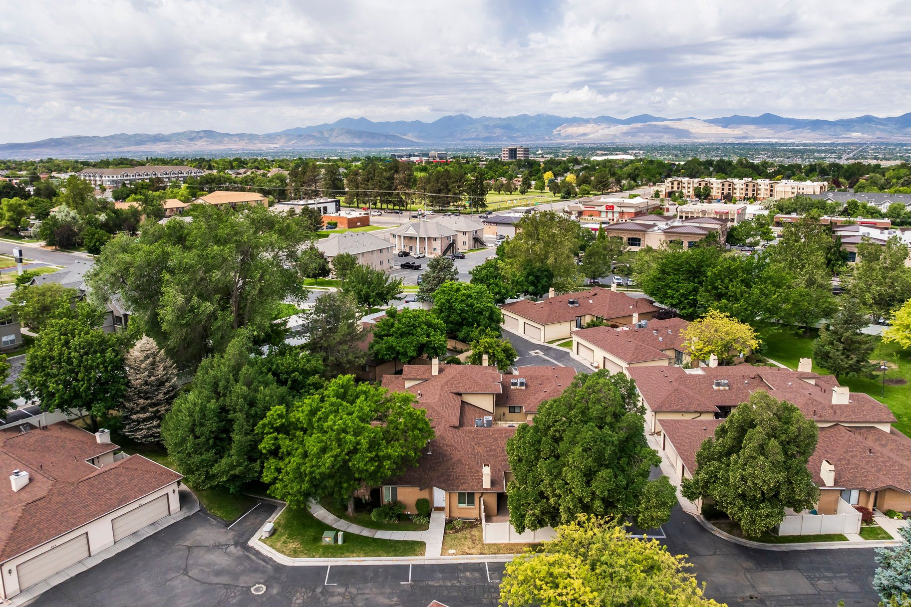 HARVEST LANE - Residential
