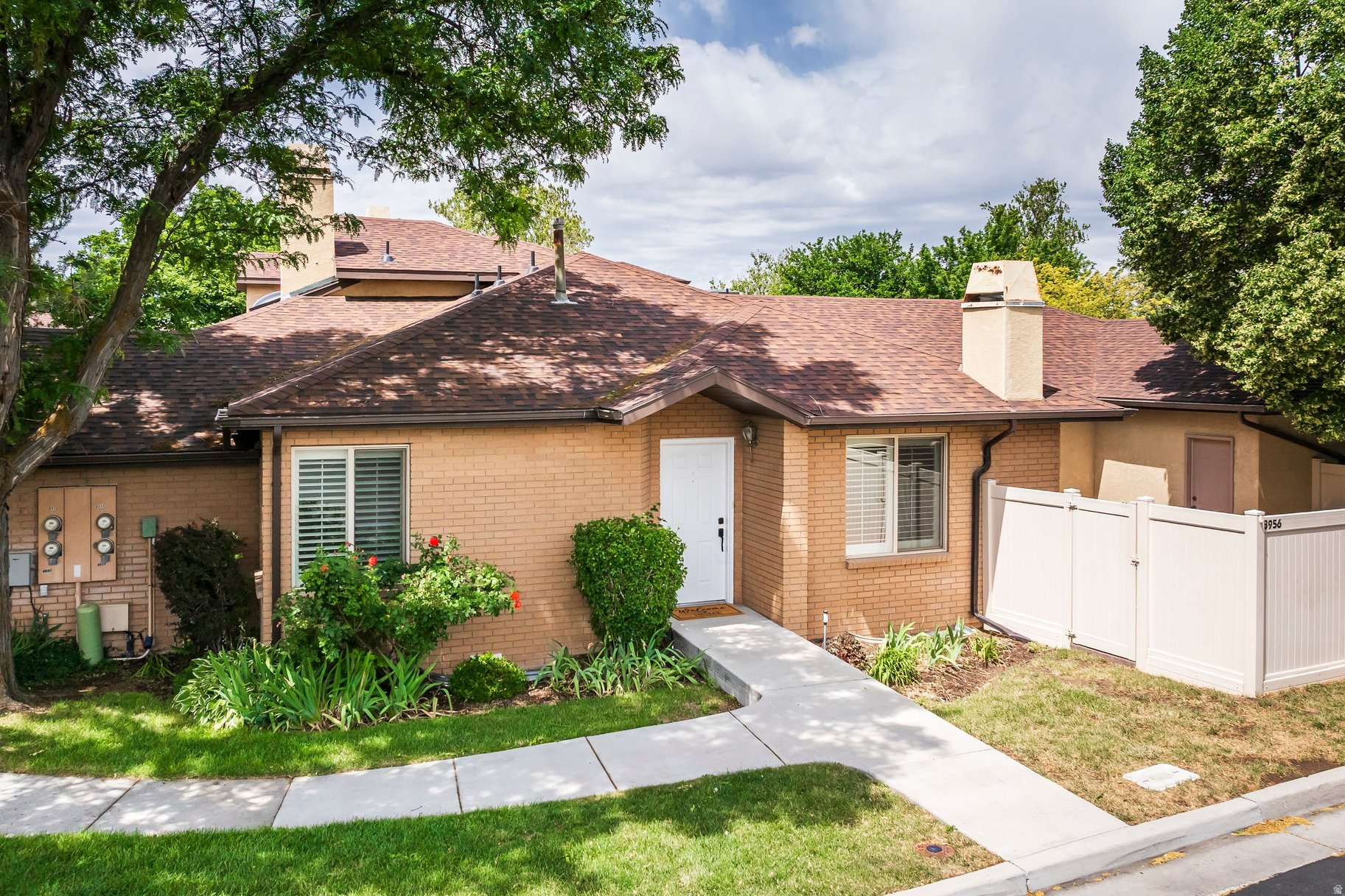 HARVEST LANE - Residential