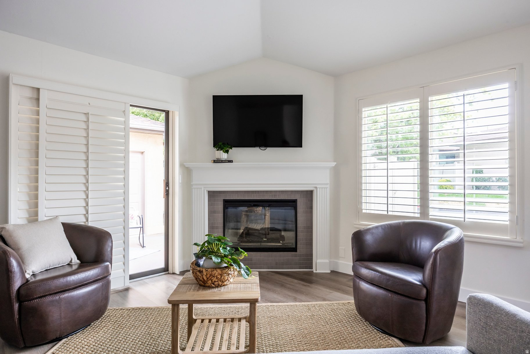 HARVEST LANE - Residential