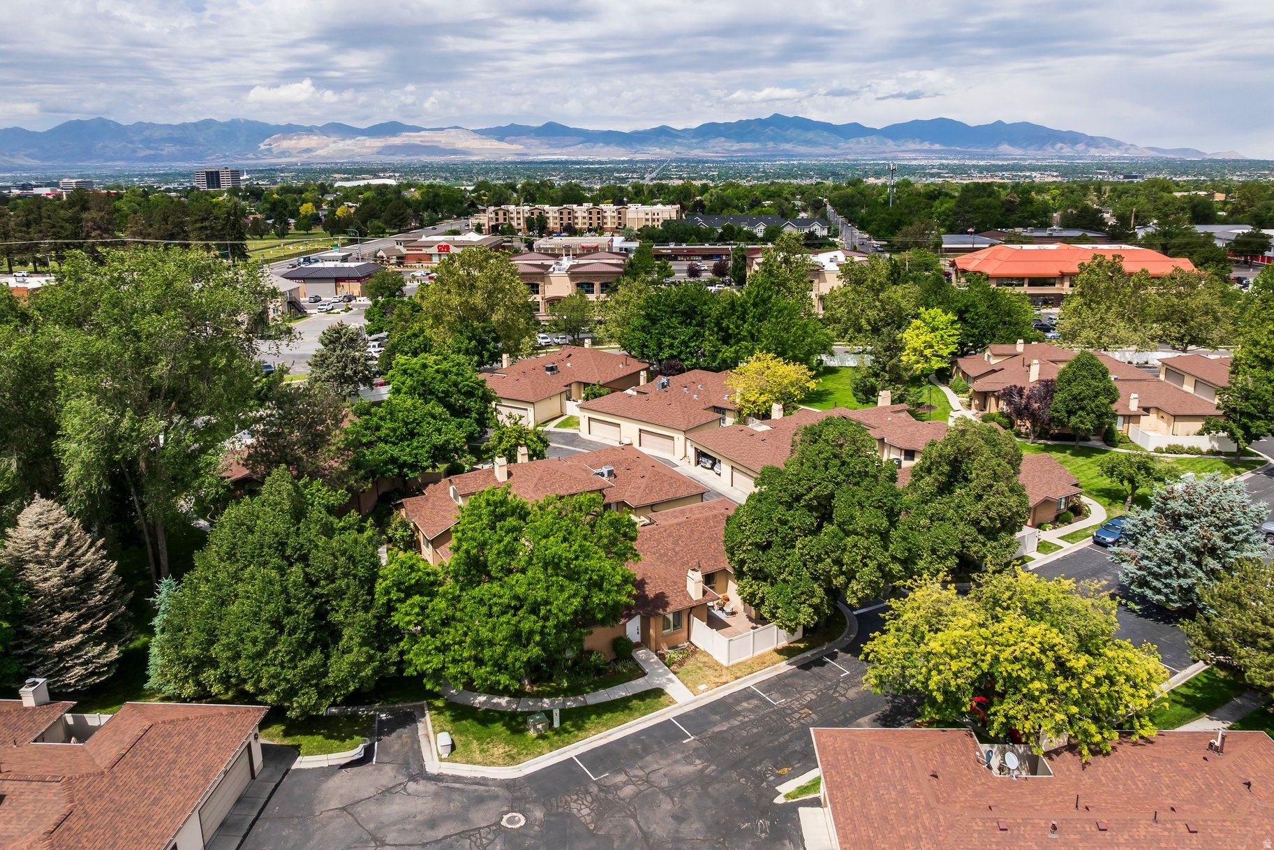 HARVEST LANE - Residential