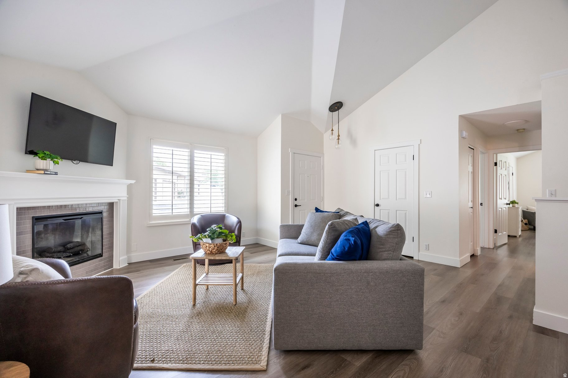 HARVEST LANE - Residential