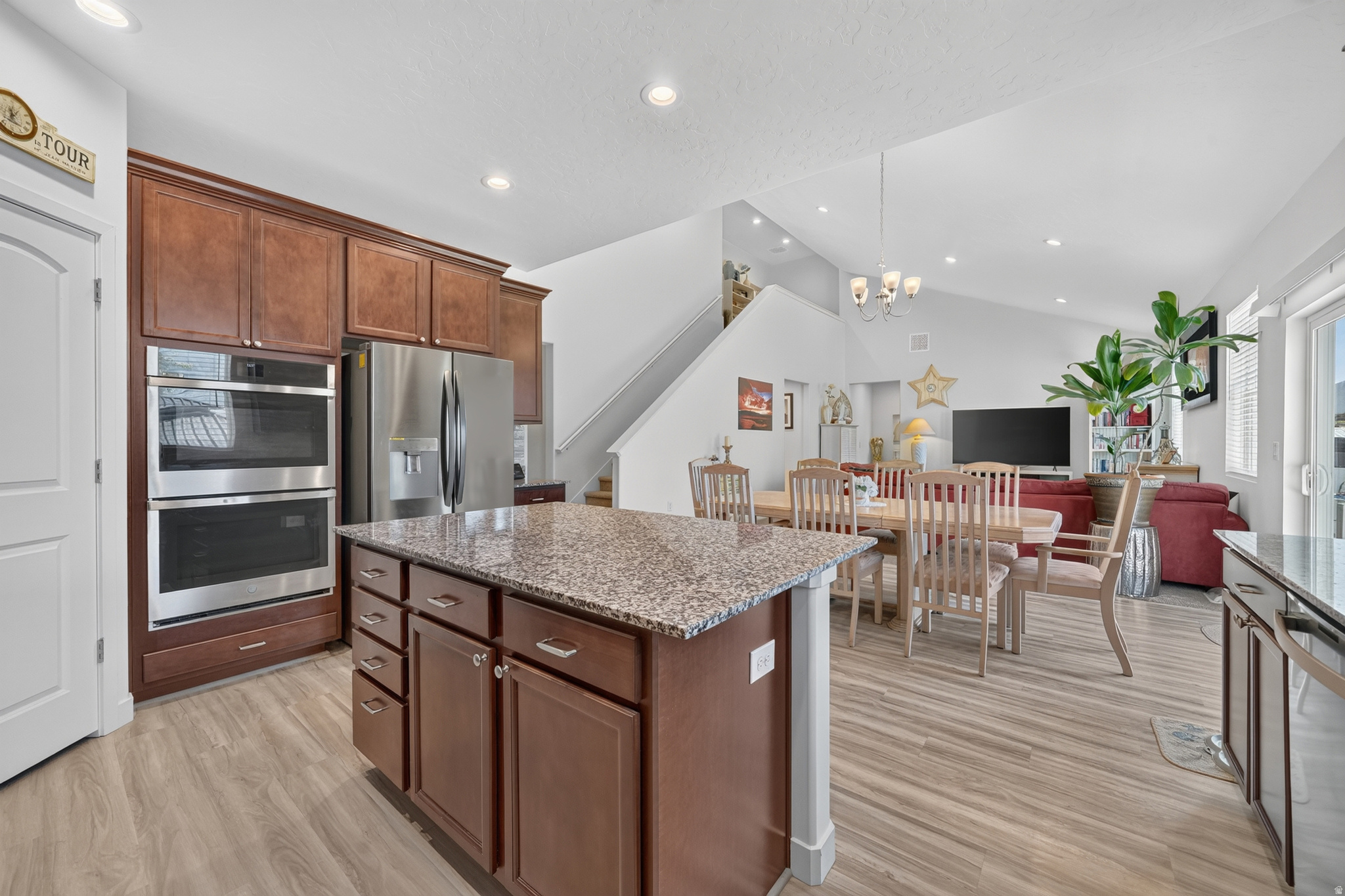 SALEM PARK - Residential