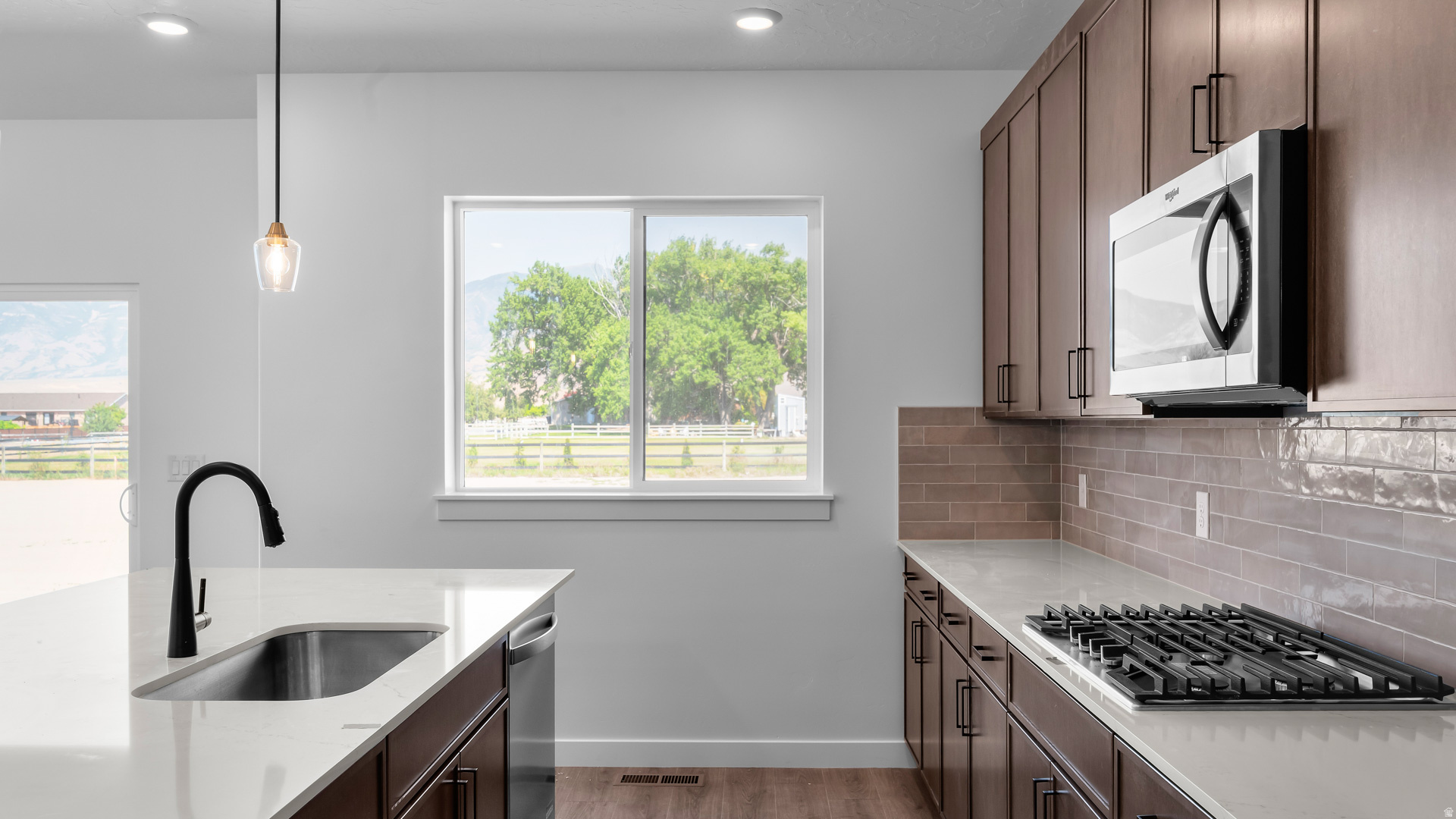 RILEY PARK ESTATES SUBDIVISION - Residential