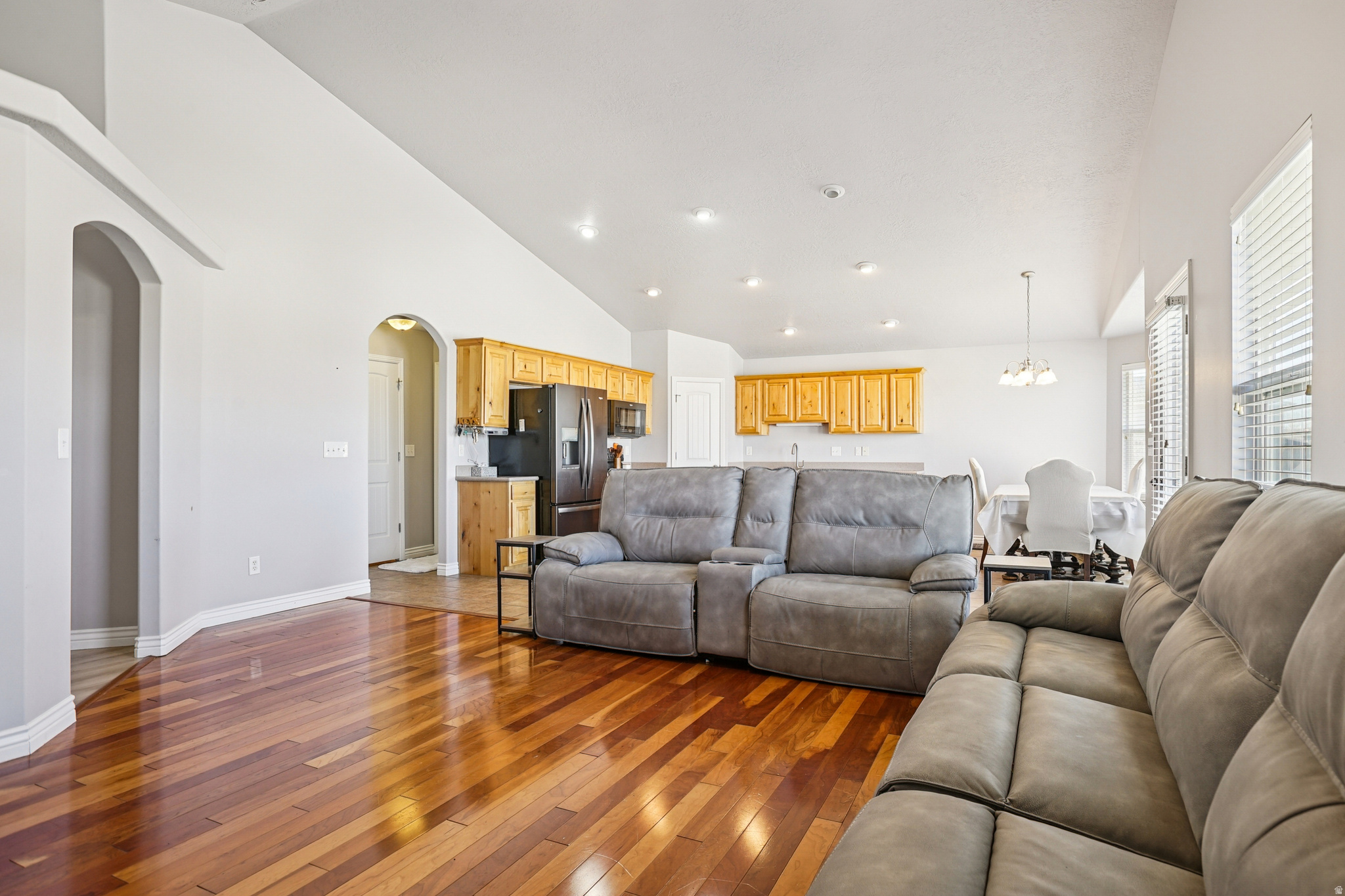 CANTERBURY CROSSING - Residential