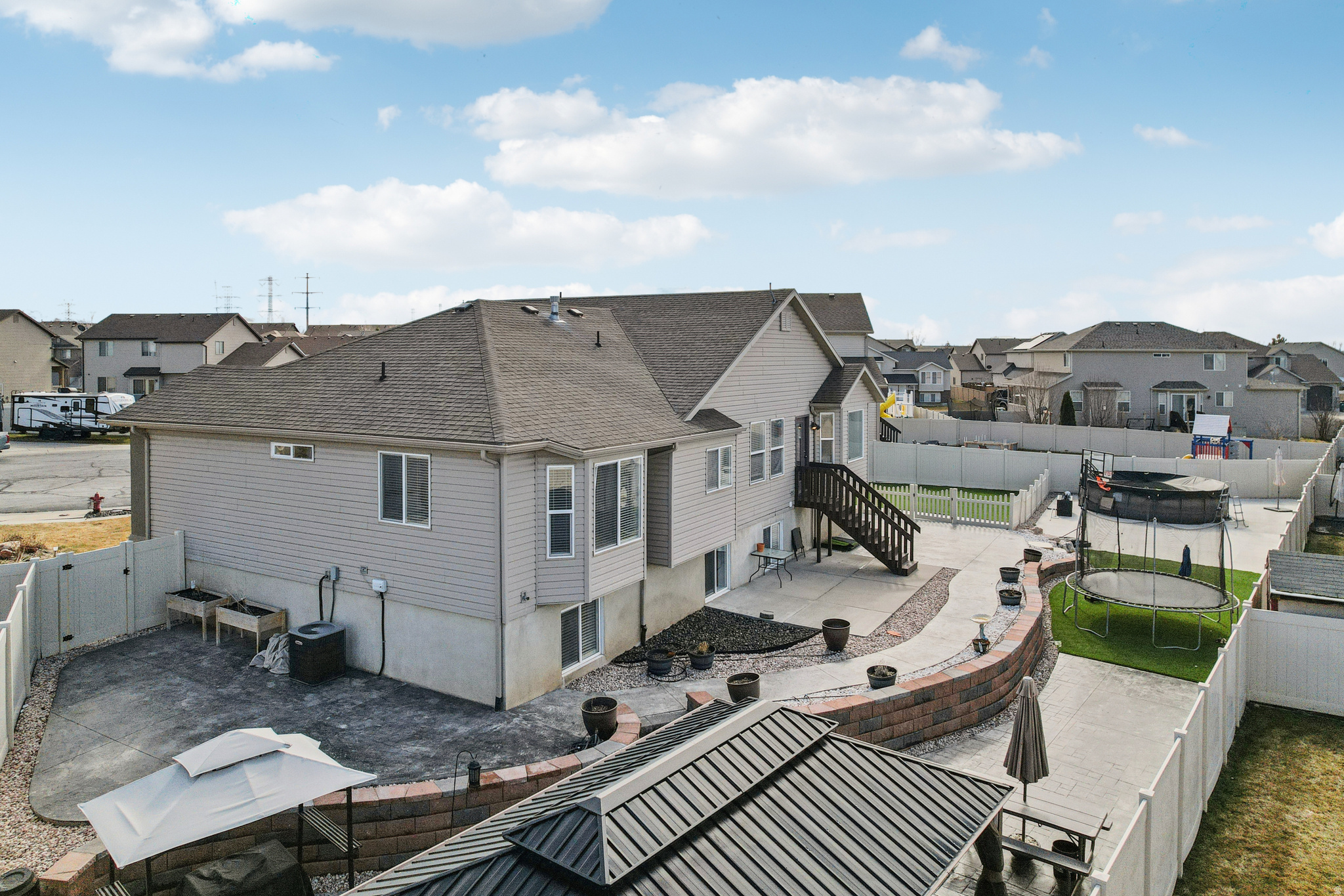 CANTERBURY CROSSING - Residential