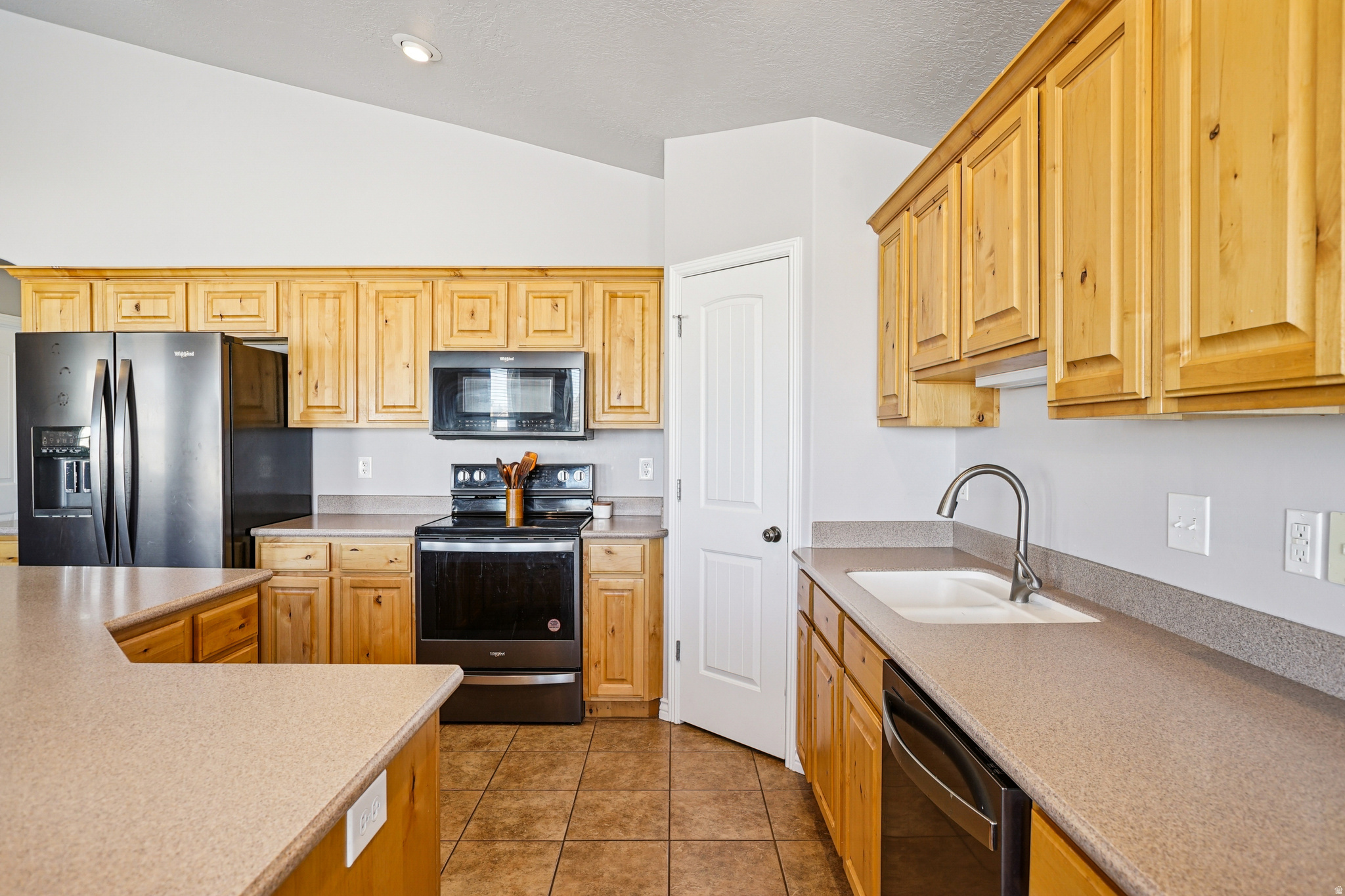 CANTERBURY CROSSING - Residential