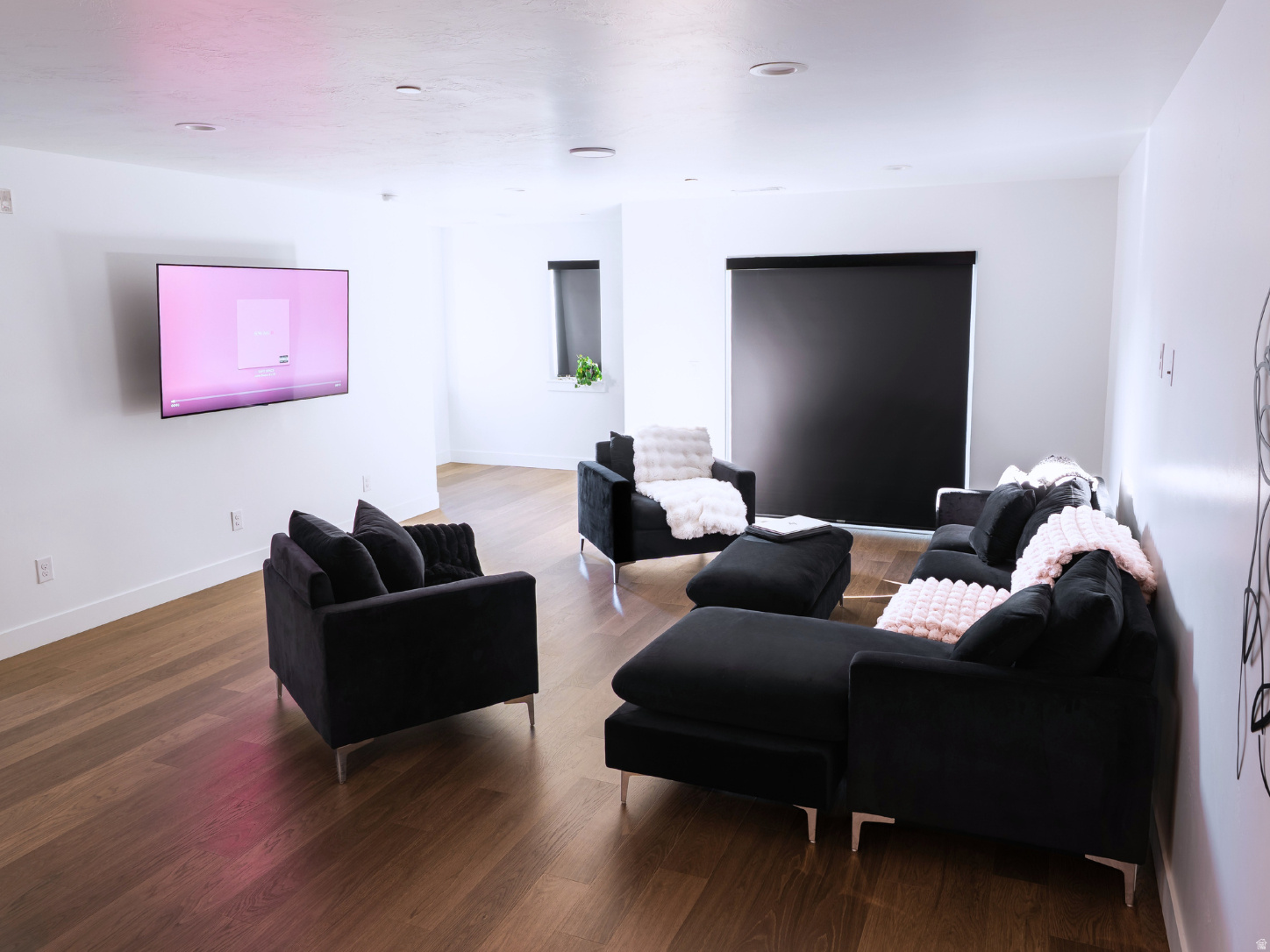 THE REGENCY - Residential