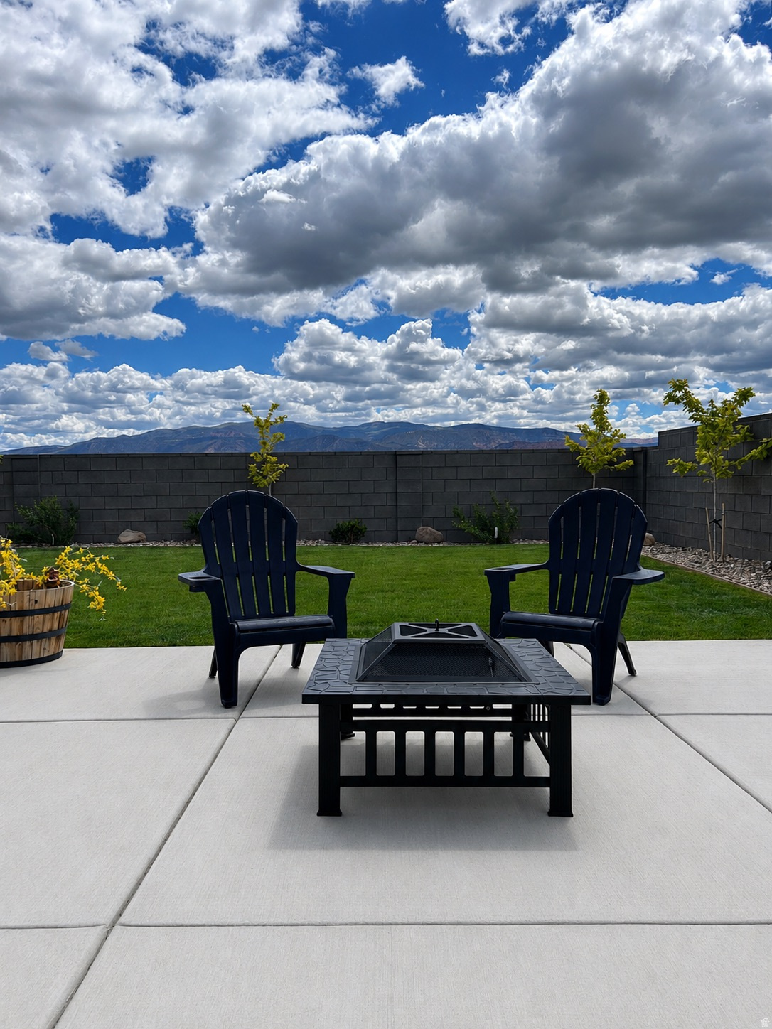 MAGNOLIA FIELDS - Residential
