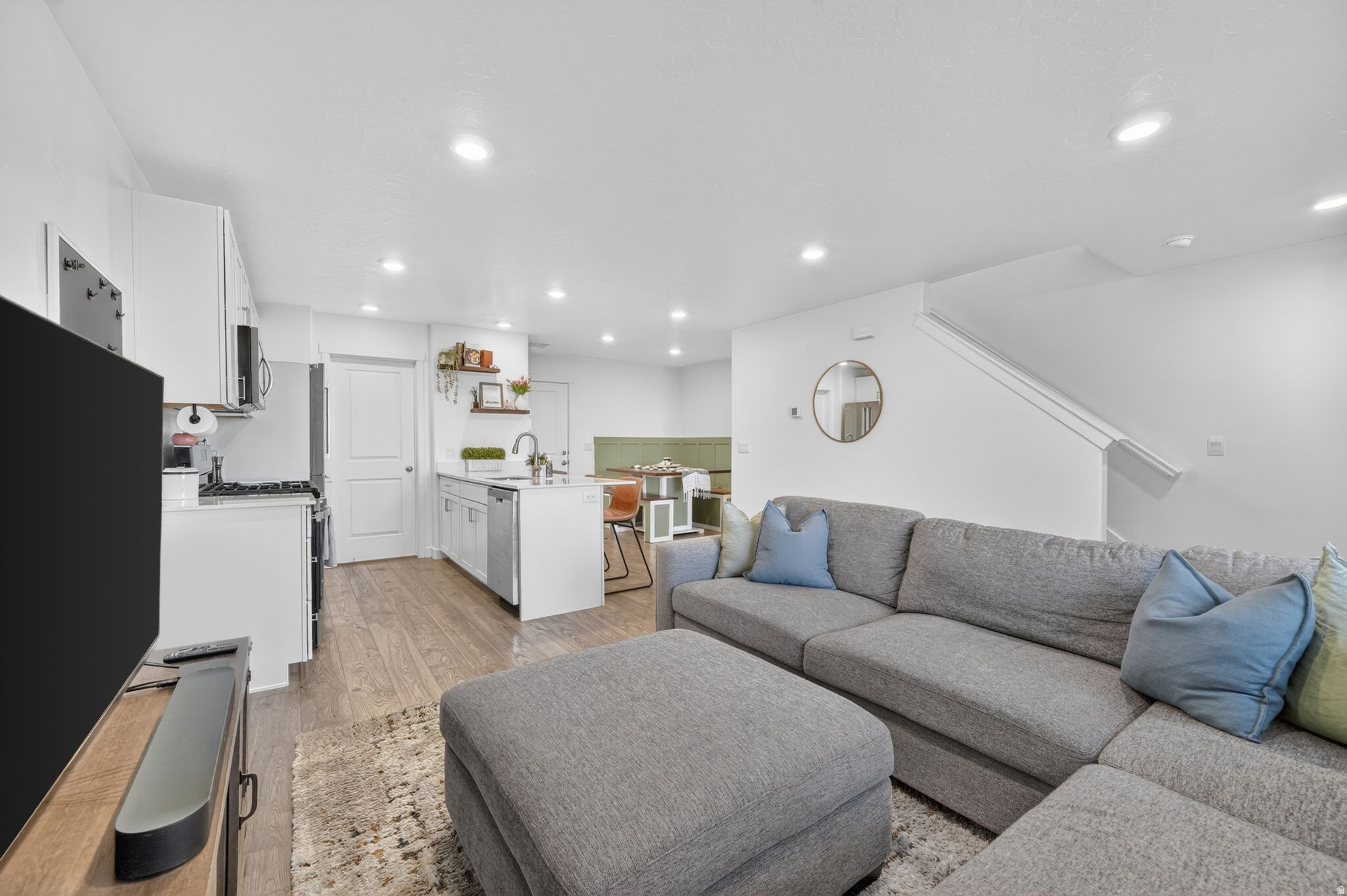 NORTHSHORE - Residential