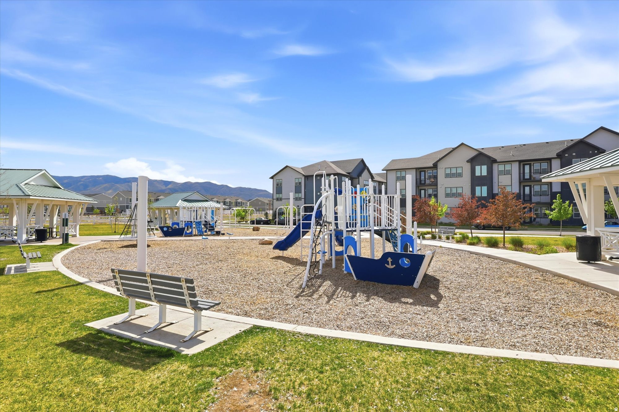 NORTHSHORE - Residential