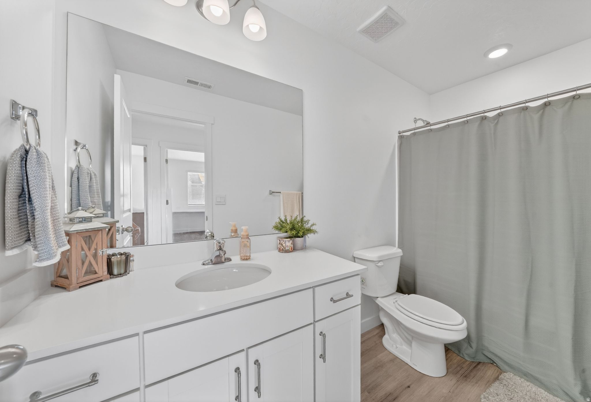 NORTHSHORE - Residential