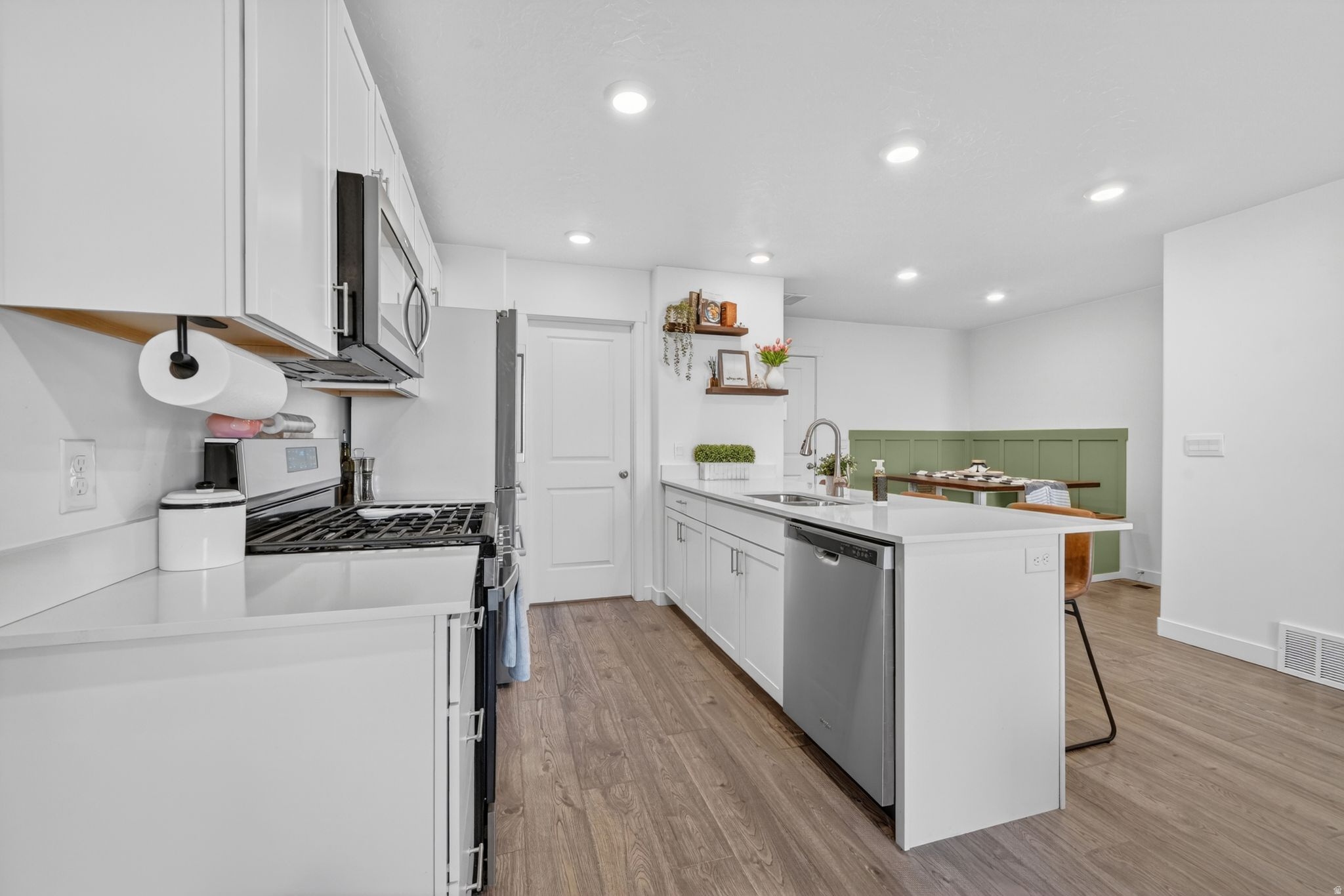 NORTHSHORE - Residential