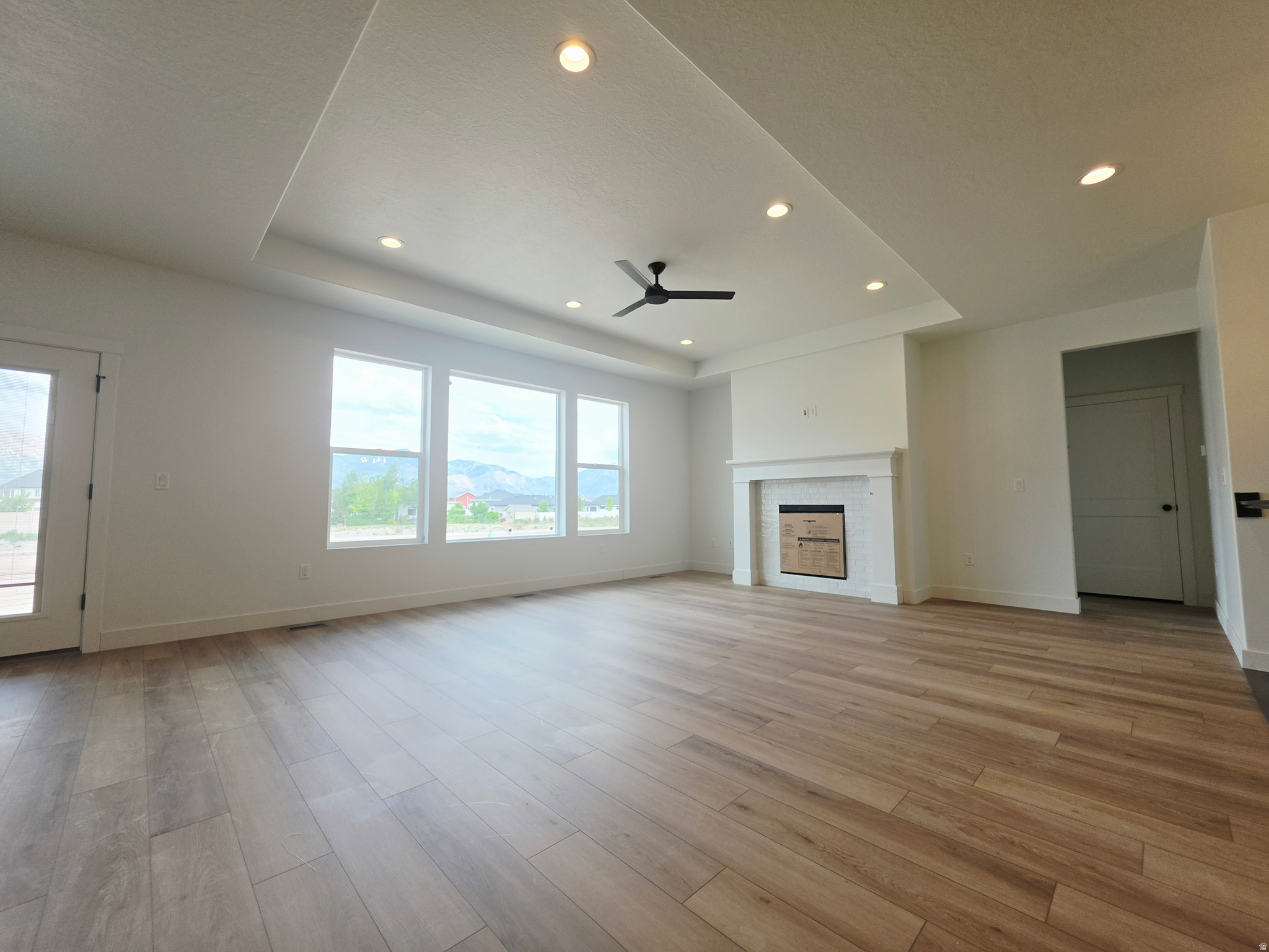 CREEKSIDE AT JDC RANCH - Residential