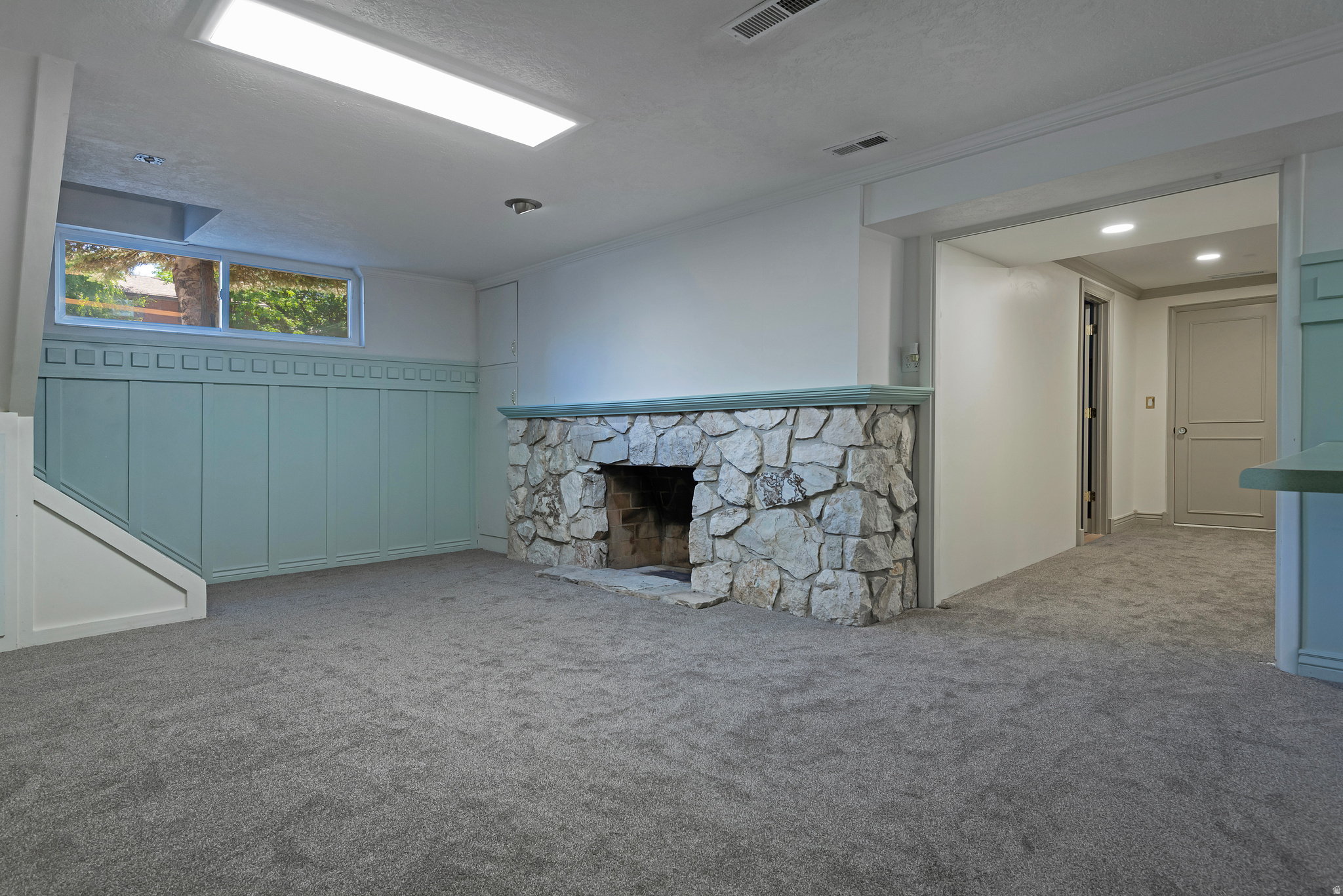 LAZY BAR - Residential