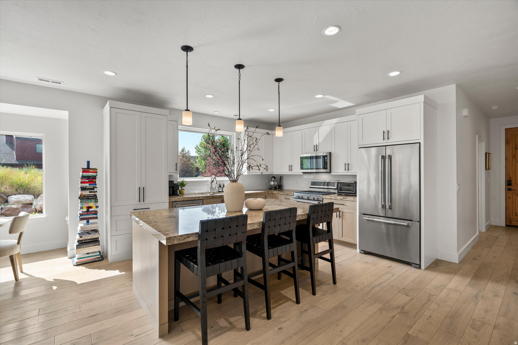 TRAPPERS RIDGE - Residential