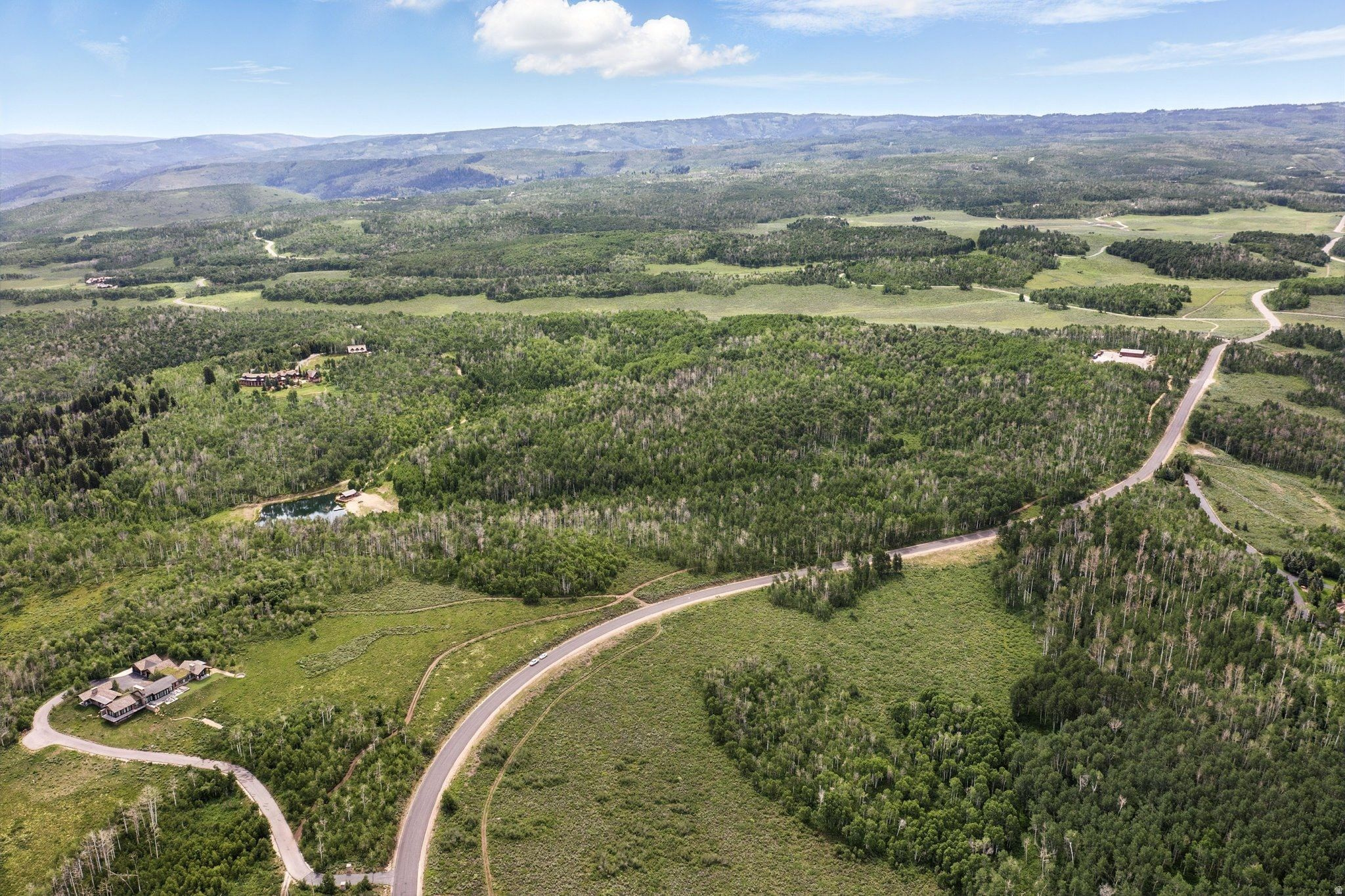 WOLF CREEK - Land