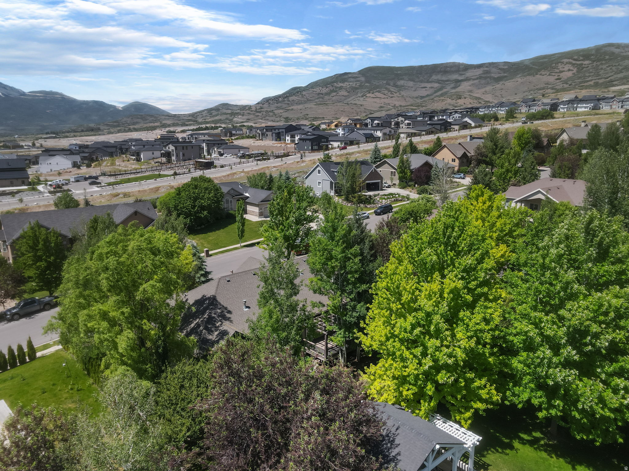THE COVE AT VALLEY HILLS - Residential