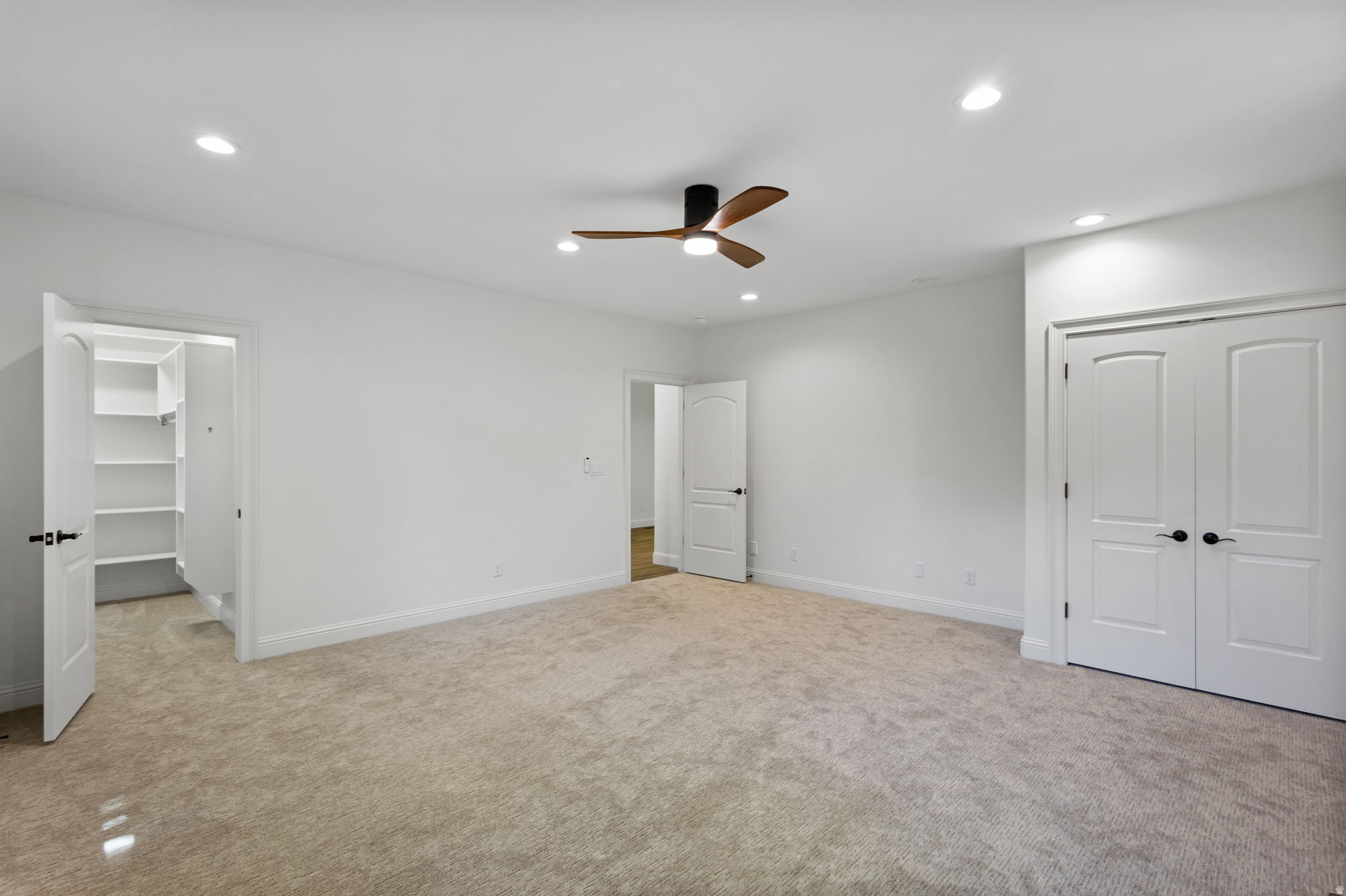 THE COVE AT VALLEY HILLS - Residential