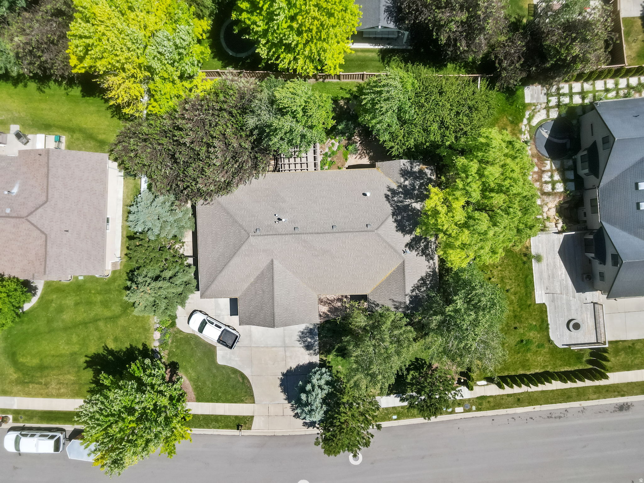 THE COVE AT VALLEY HILLS - Residential