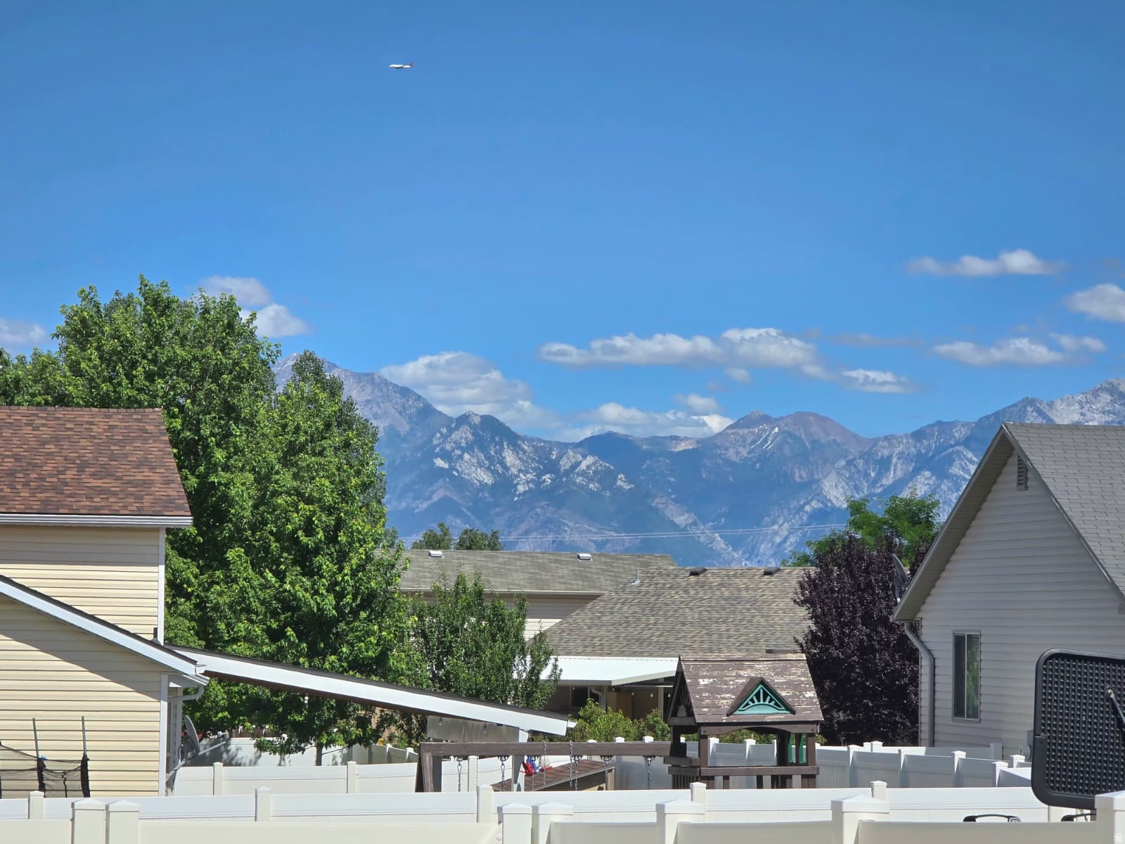 HIGHLAND - Residential