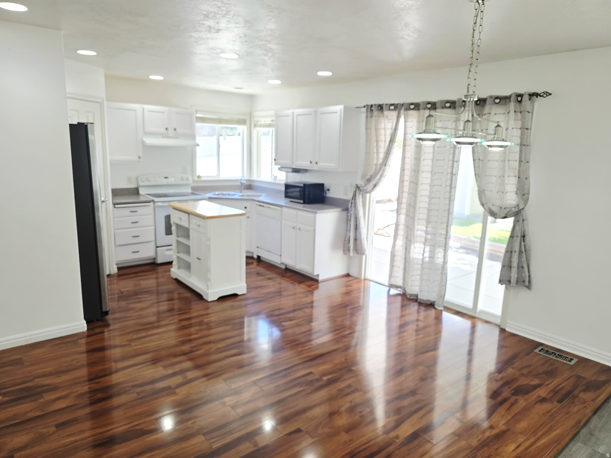 HIGHLAND - Residential