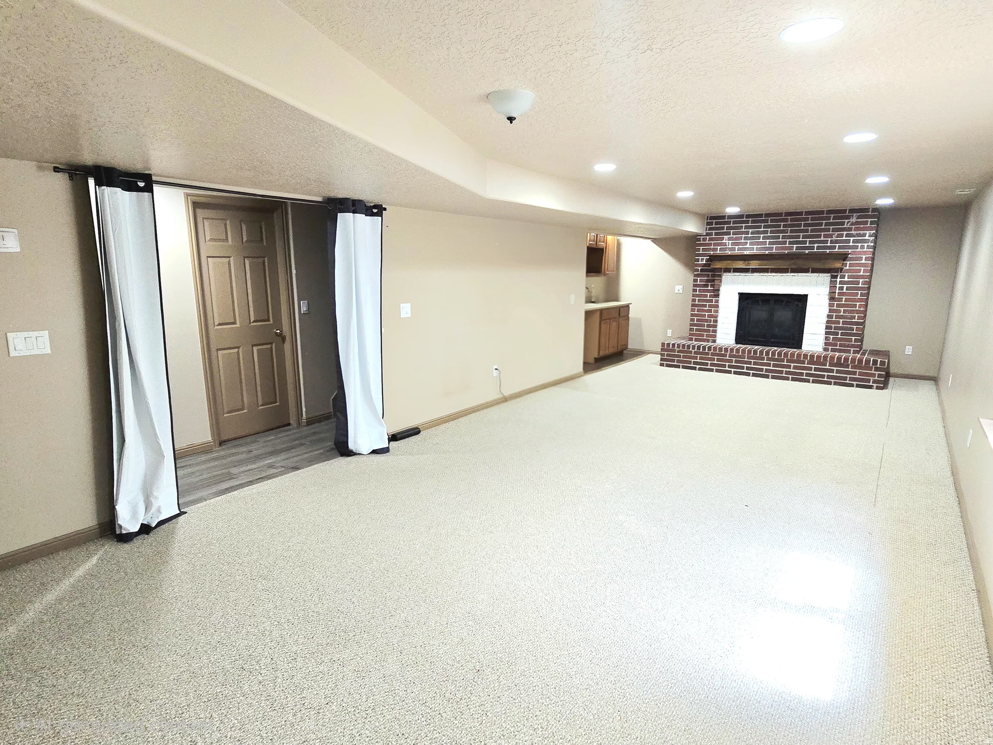 HIGHLAND - Residential