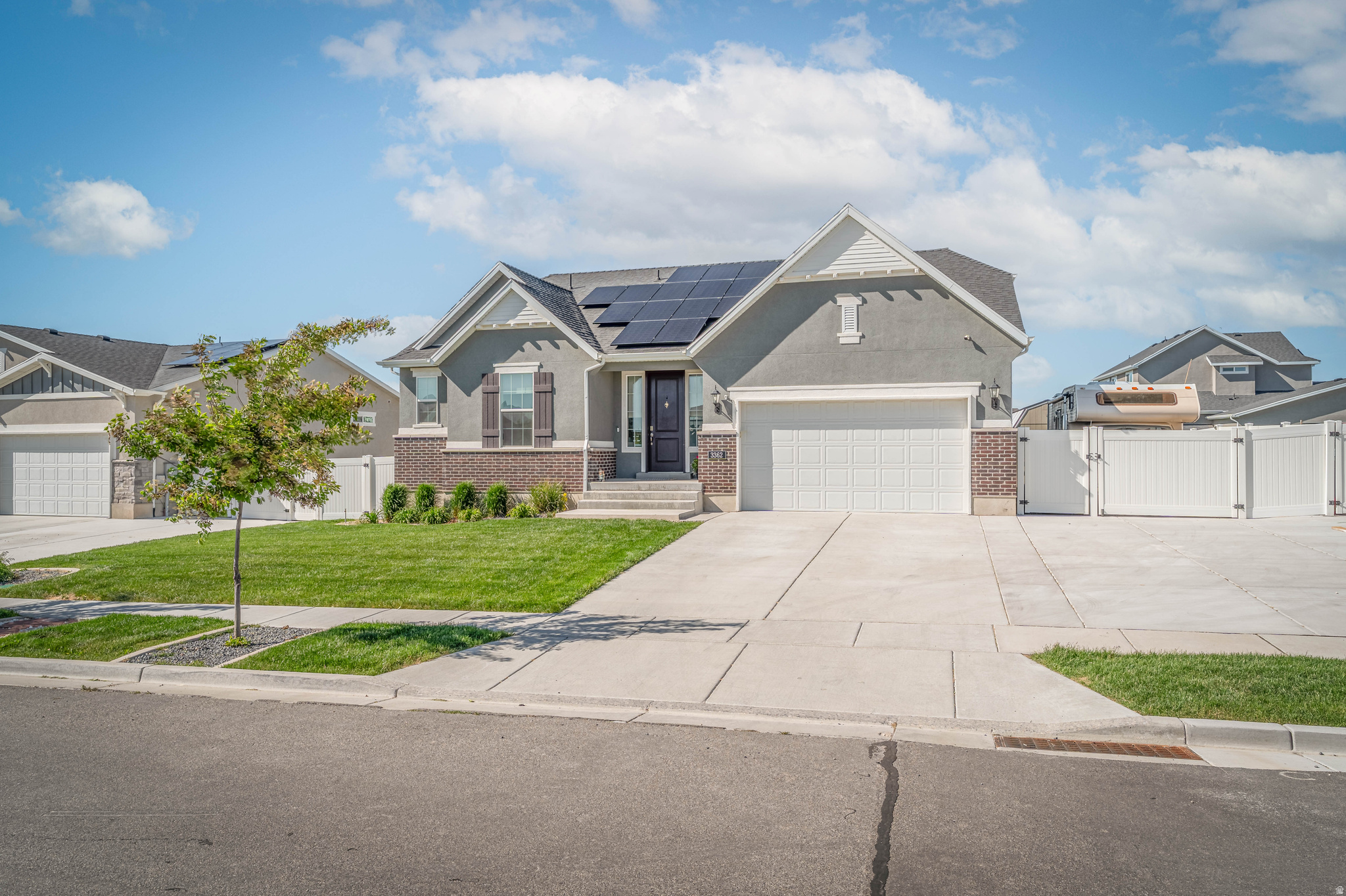 Spacious and well-located 5-bedroom, 3-bathroom home in the heart of Clinton offering exceptional convenience and versatility. This property features a fully functional mother-in-law apartment in the basement, perfect for extended living or potential rental income. Enjoy being within walking distance to a golf course, pickleball courts, and fishing, with shopping, dining, and everyday amenities just minutes away. The home includes a powered shed for added workspace or storage, automated lighting in select areas for modern convenience, and a 30 AMP RV plug for additional flexibility. A great opportunity in a highly desirable location with easy access to everything you need. Square footage figures are provided as a courtesy estimate only and were obtained from County Records .  Buyer is advised to obtain an independent measurement.