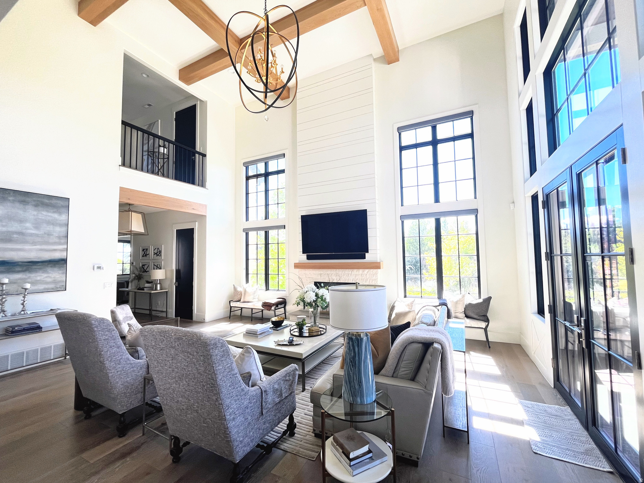 COUNTRY FRENCH ESTATES - Residential