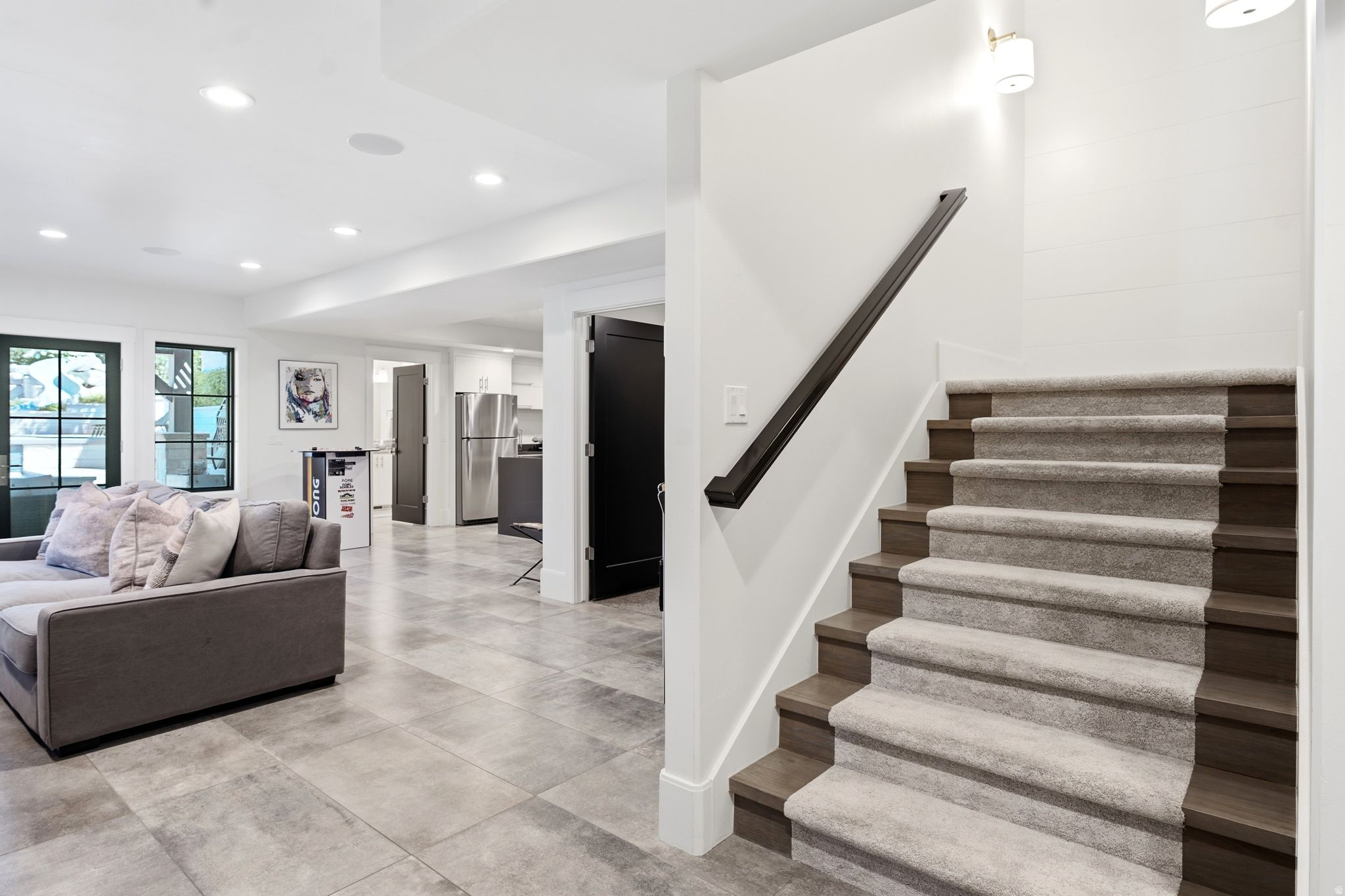 COUNTRY FRENCH ESTATES - Residential
