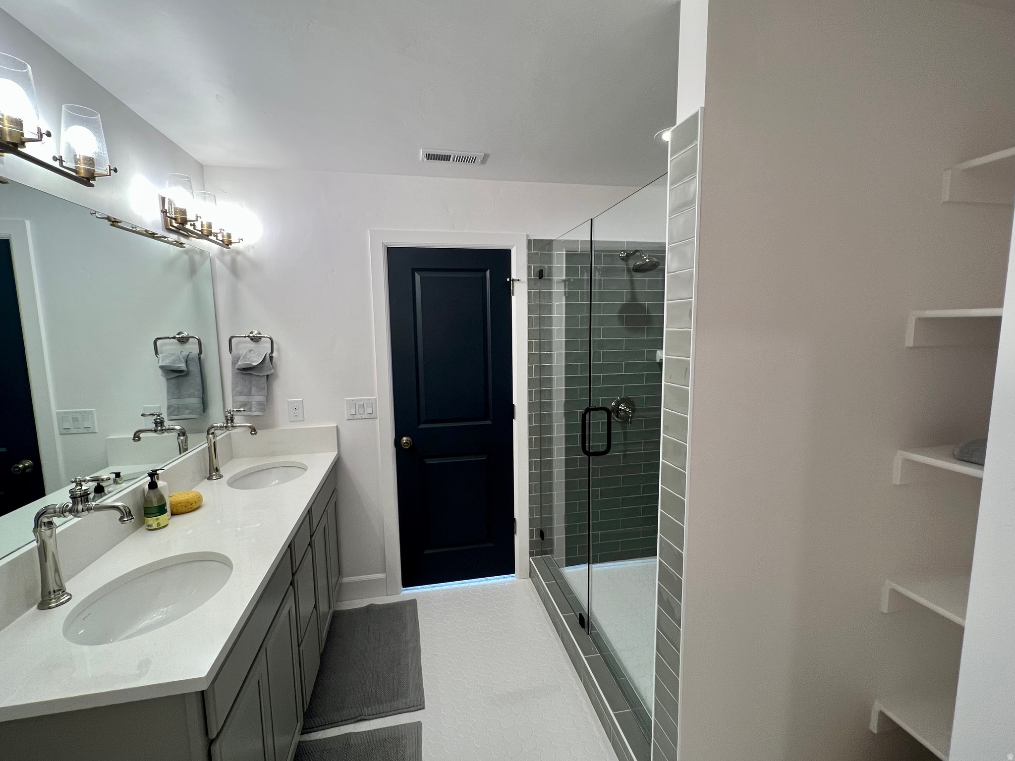 OQUIRRH WEST - Residential