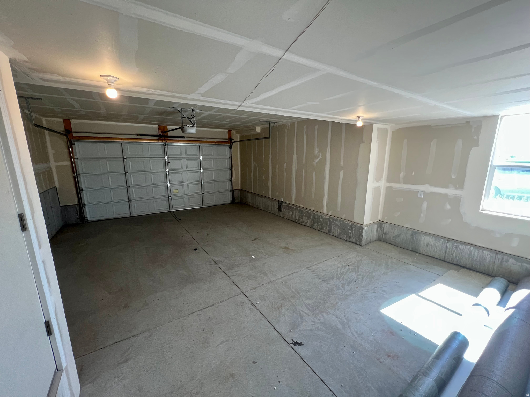 OQUIRRH WEST - Residential