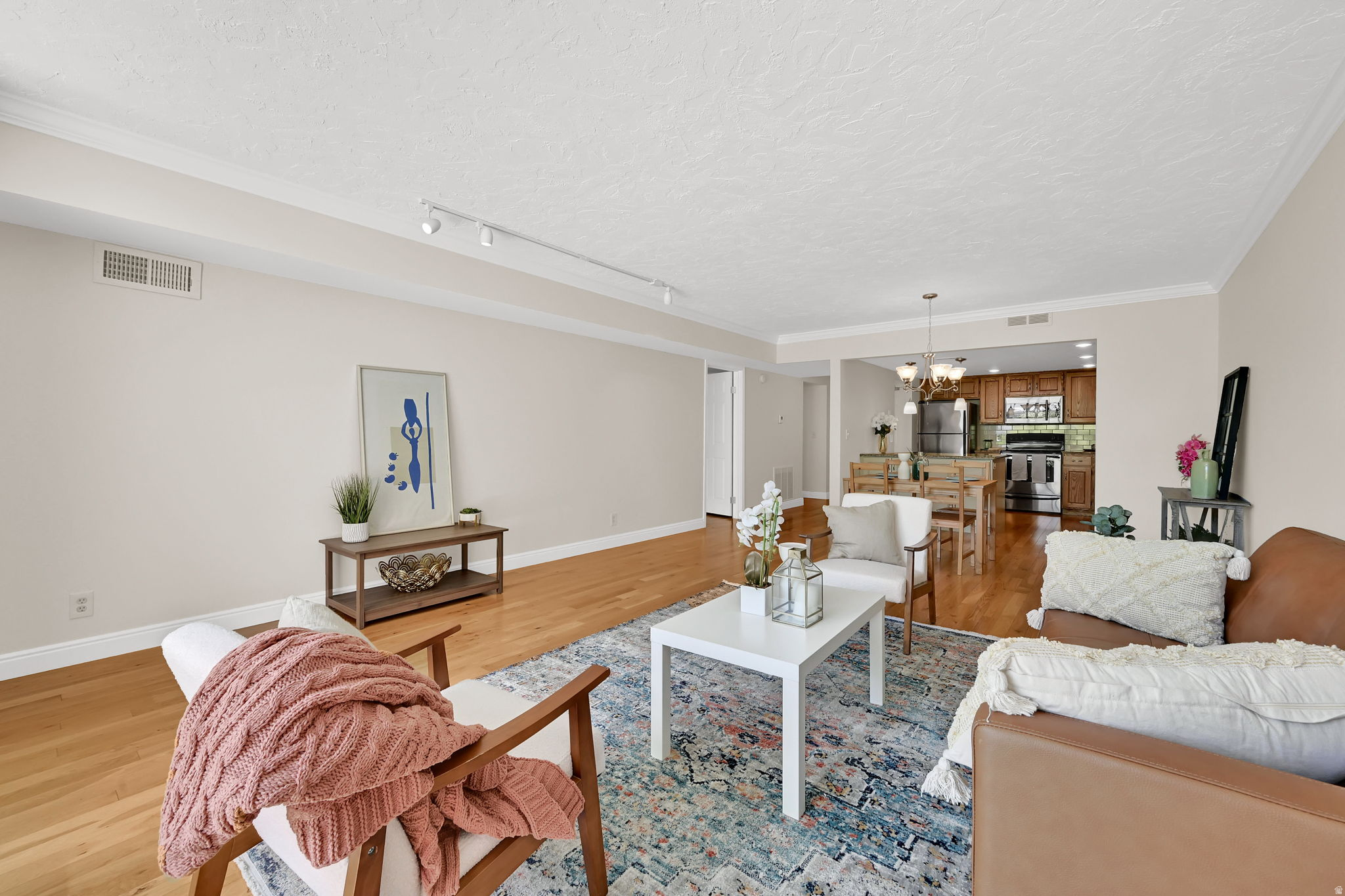 ARLINGTON PLACE - Residential