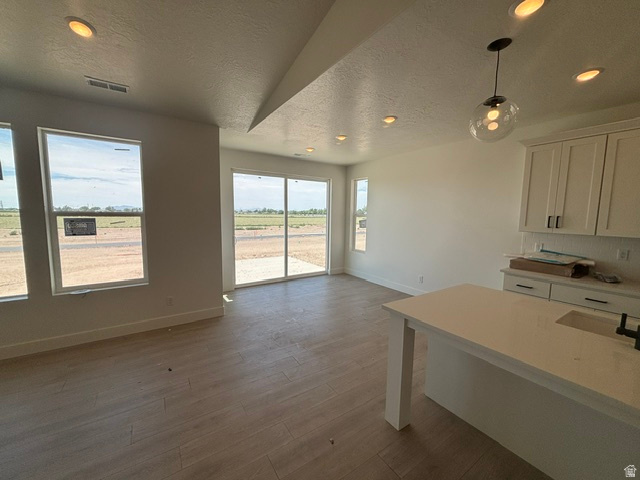 LEGENDS CROSSING - Residential