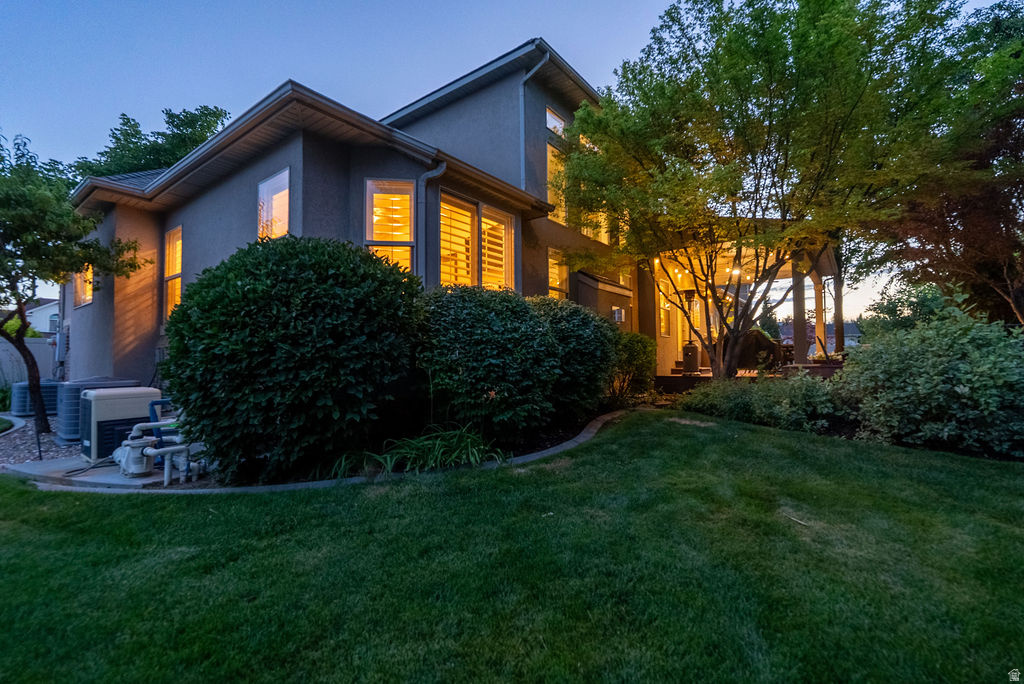 MOUNTAIN VISTAS - Residential